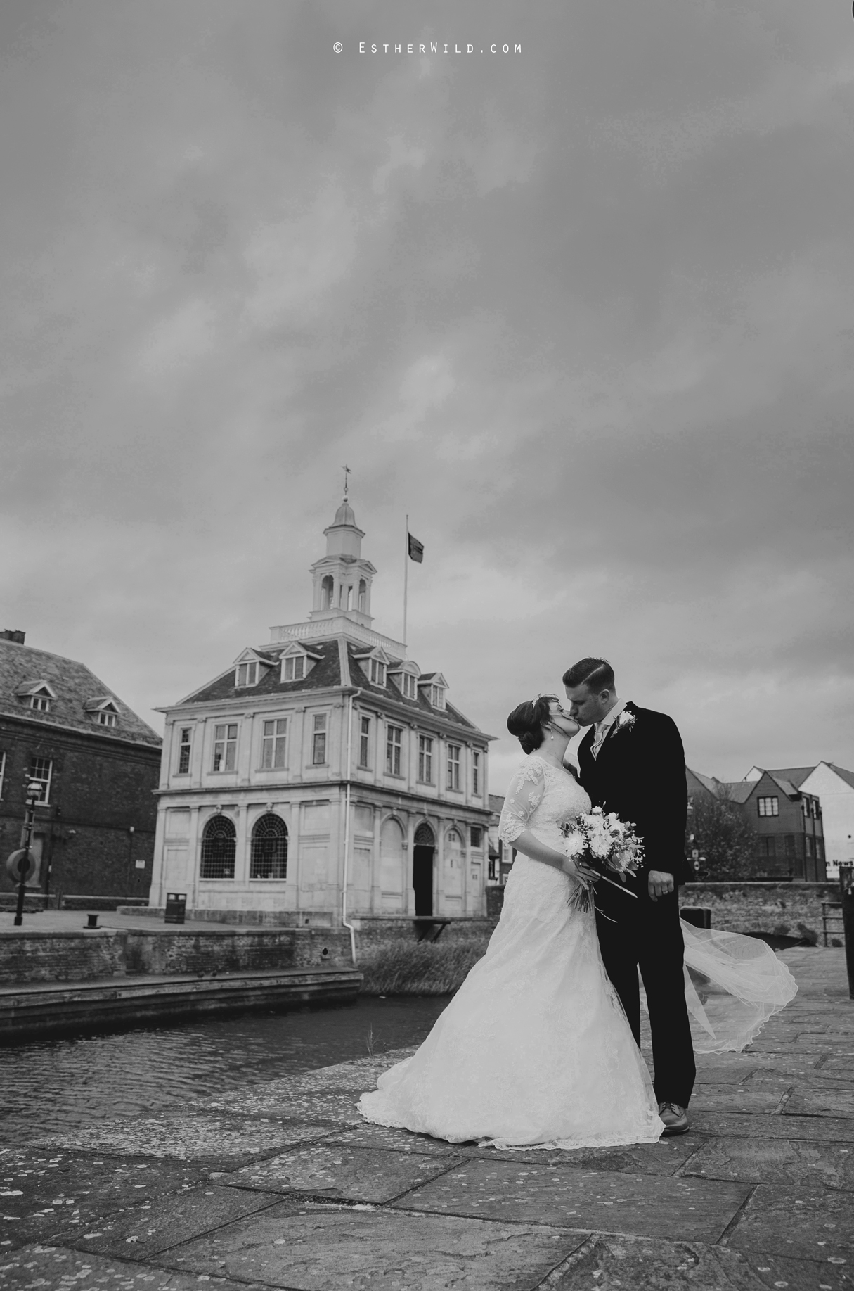 Kings_Lynn_Town_Hall_Wedding_Marry_In_Norfolk_Wedding_Esther_Wild_Photographer_IMG_5705-1.jpg