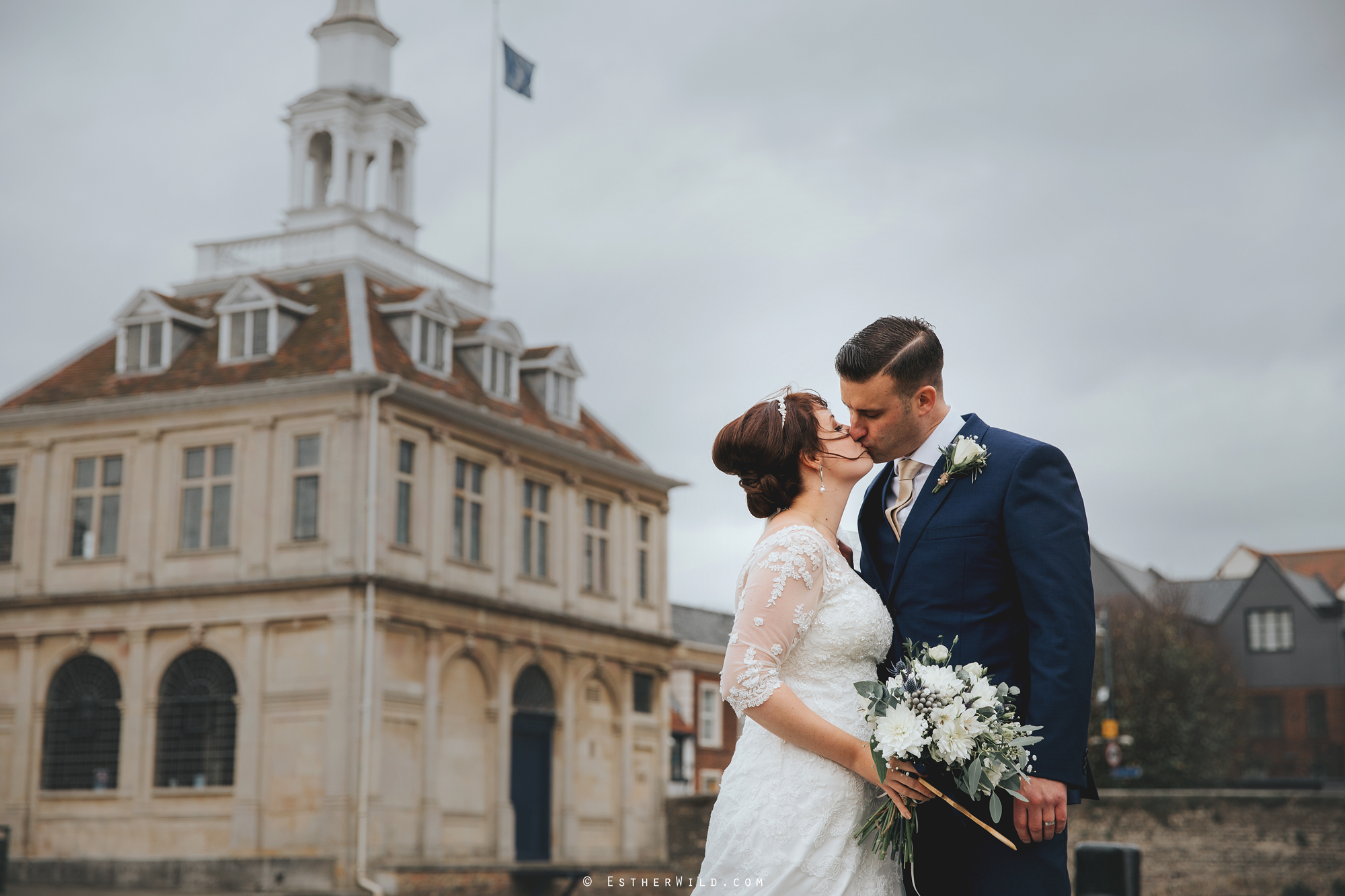 Kings_Lynn_Town_Hall_Wedding_Marry_In_Norfolk_Wedding_Esther_Wild_Photographer_IMG_5710.jpg