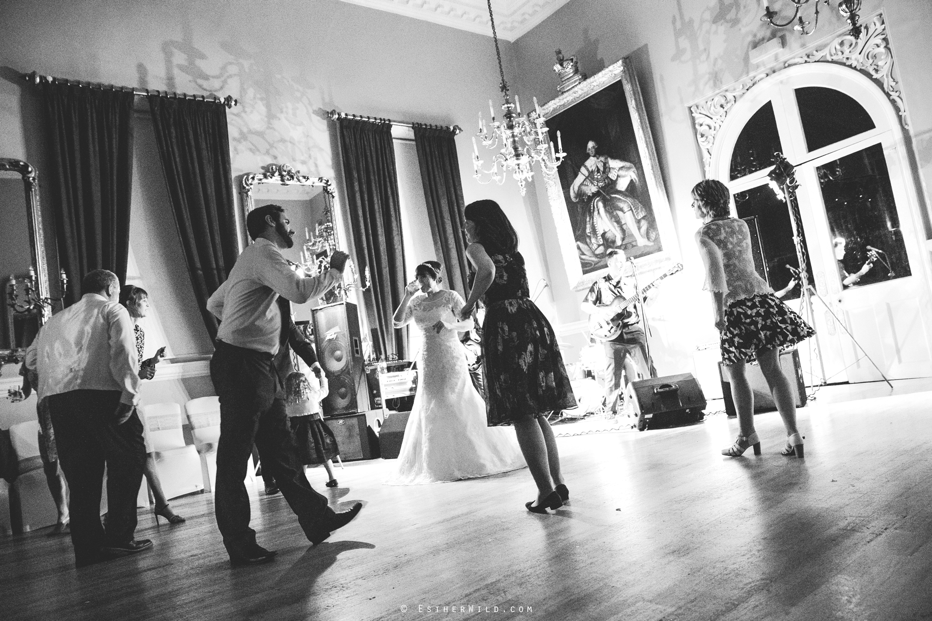 Kings_Lynn_Town_Hall_Wedding_Marry_In_Norfolk_Wedding_Esther_Wild_Photographer_IMG_6805-1.jpg