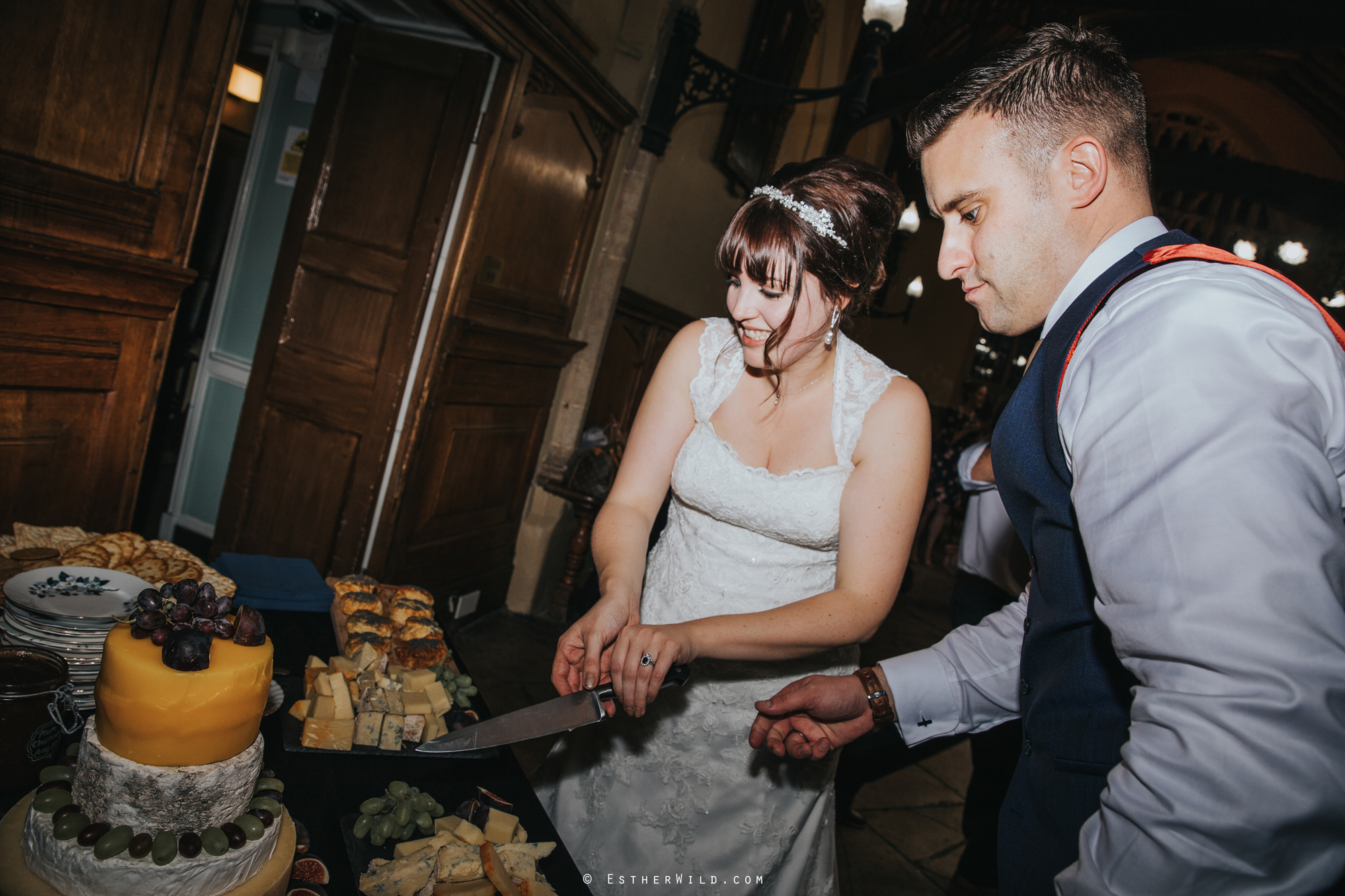 Kings_Lynn_Town_Hall_Wedding_Marry_In_Norfolk_Wedding_Esther_Wild_Photographer_IMG_7059.jpg