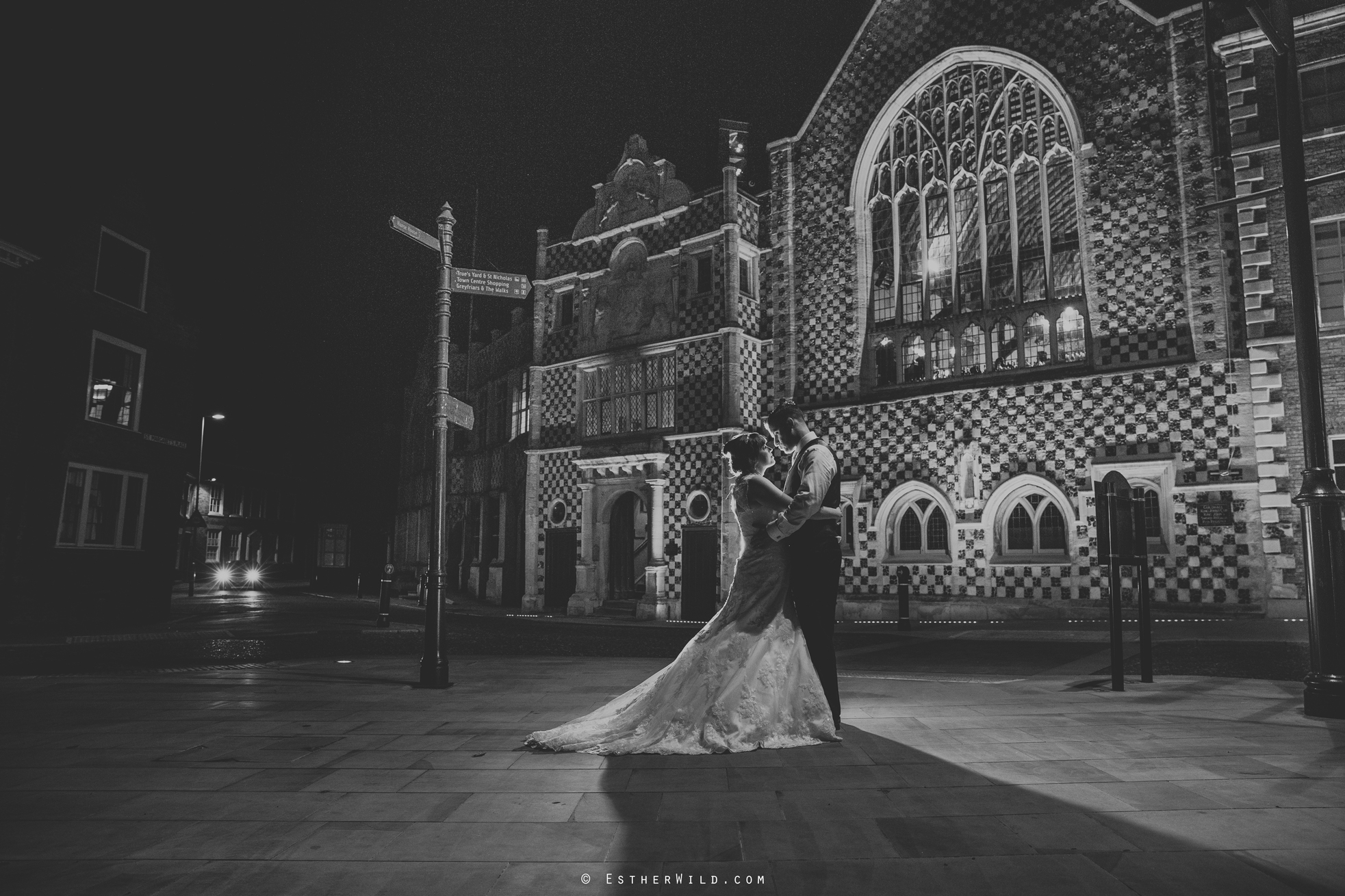 Kings_Lynn_Town_Hall_Wedding_Marry_In_Norfolk_Wedding_Esther_Wild_Photographer_IMG_7077-2.jpg