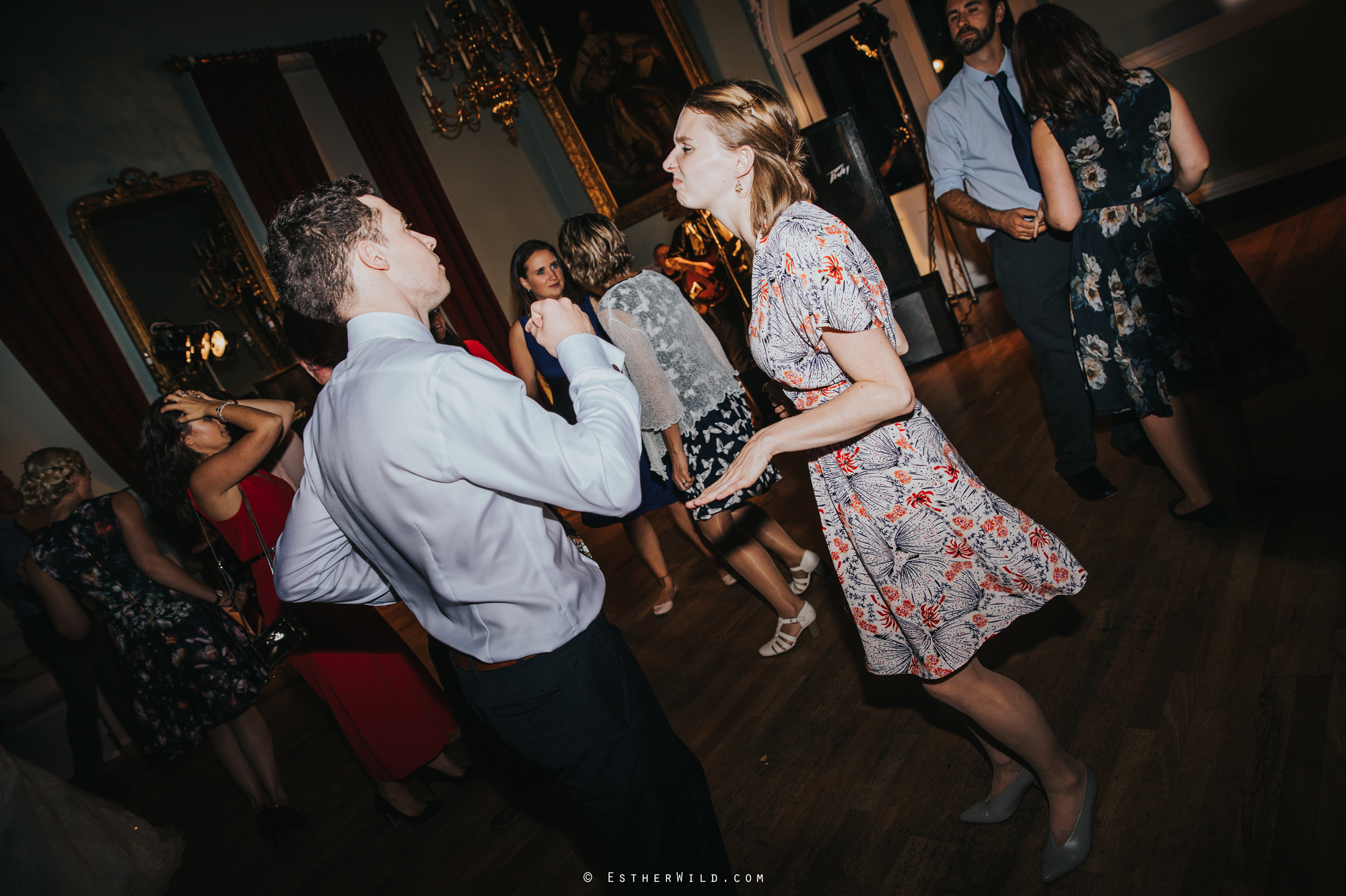 Kings_Lynn_Town_Hall_Wedding_Marry_In_Norfolk_Wedding_Esther_Wild_Photographer_IMG_7203.jpg