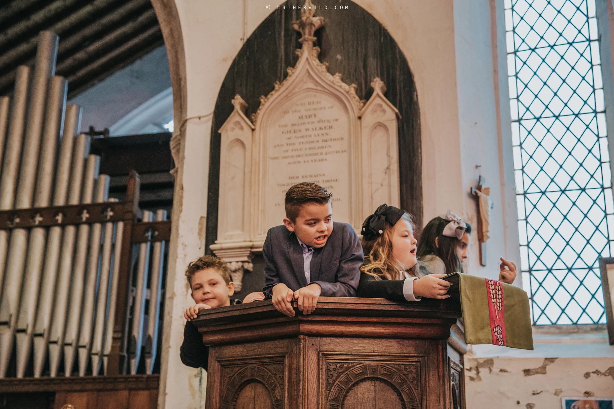 1117_West_Lynn_Church_Wedding_Norfolk_Photographer_Esther_Wild_IMG_7873.jpg