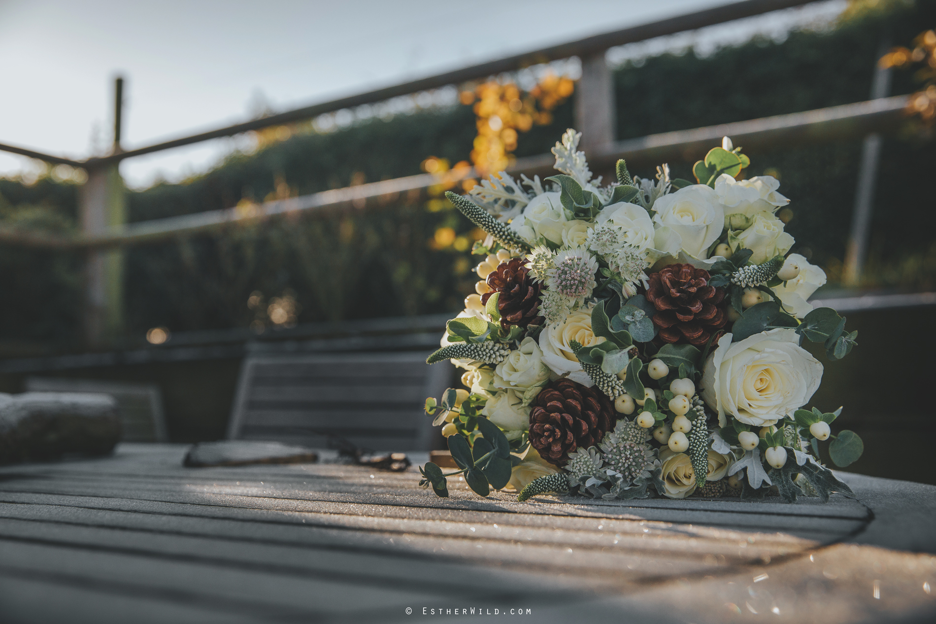 1217_Redenhall_Harleston_Norfolk_Farmer_Wedding_Esther_Wild_IMG_0463.jpg