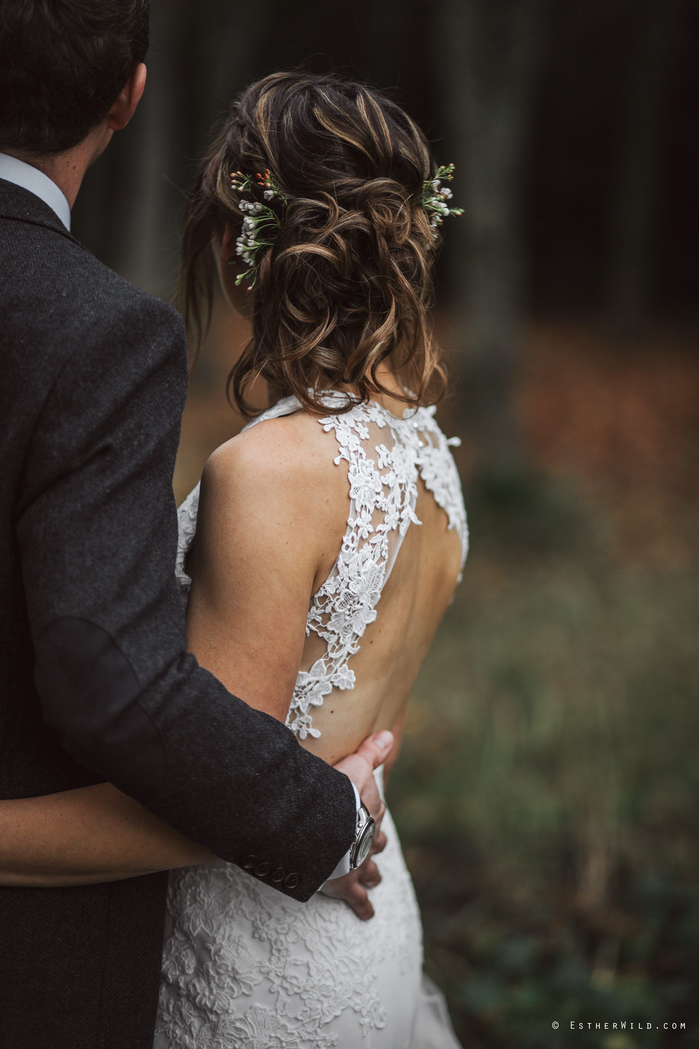 Wedding_Photographer_Chaucer_Barn_Holt_Norfolk_Country_Rustic_Venue_Copyright_Esther_Wild_