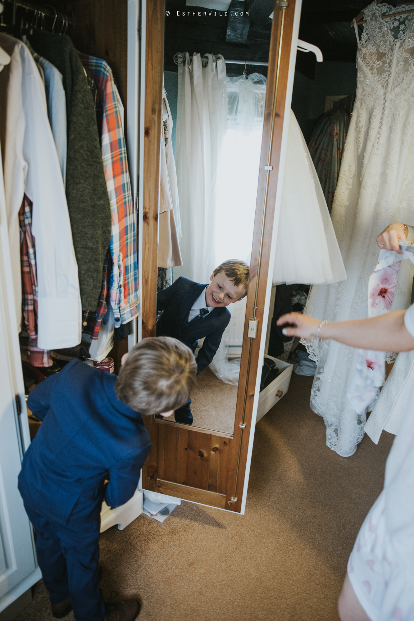 Wedding_Photography_Diss_Gawdy_Hall_Redenhall_Church_Norfolk_Winter_Esther_Wild_Copyright_IMG_0828.jpg