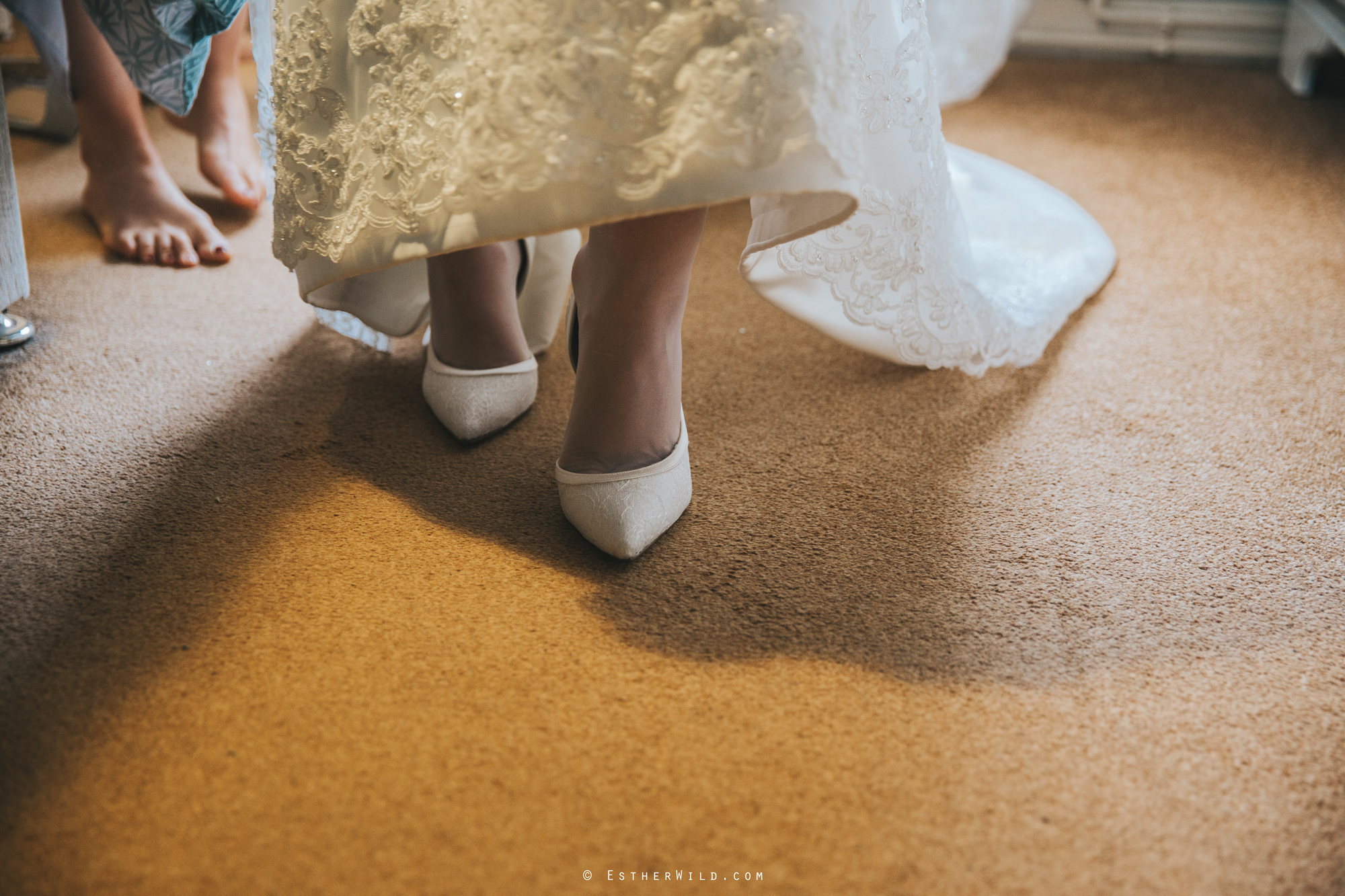 Wedding_Photography_Diss_Gawdy_Hall_Redenhall_Church_Norfolk_Winter_Esther_Wild_Copyright_IMG_0890.jpg