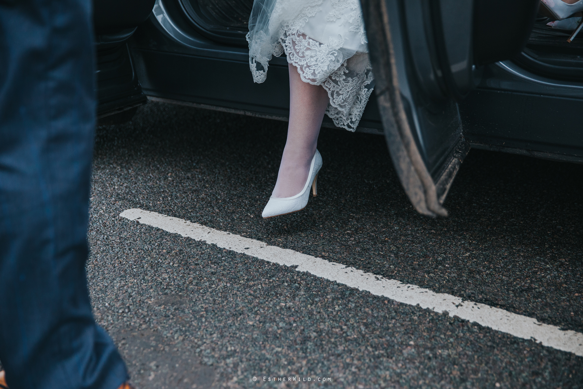 Wedding_Photography_Diss_Gawdy_Hall_Redenhall_Church_Norfolk_Winter_Esther_Wild_Copyright_IMG_1033.jpg