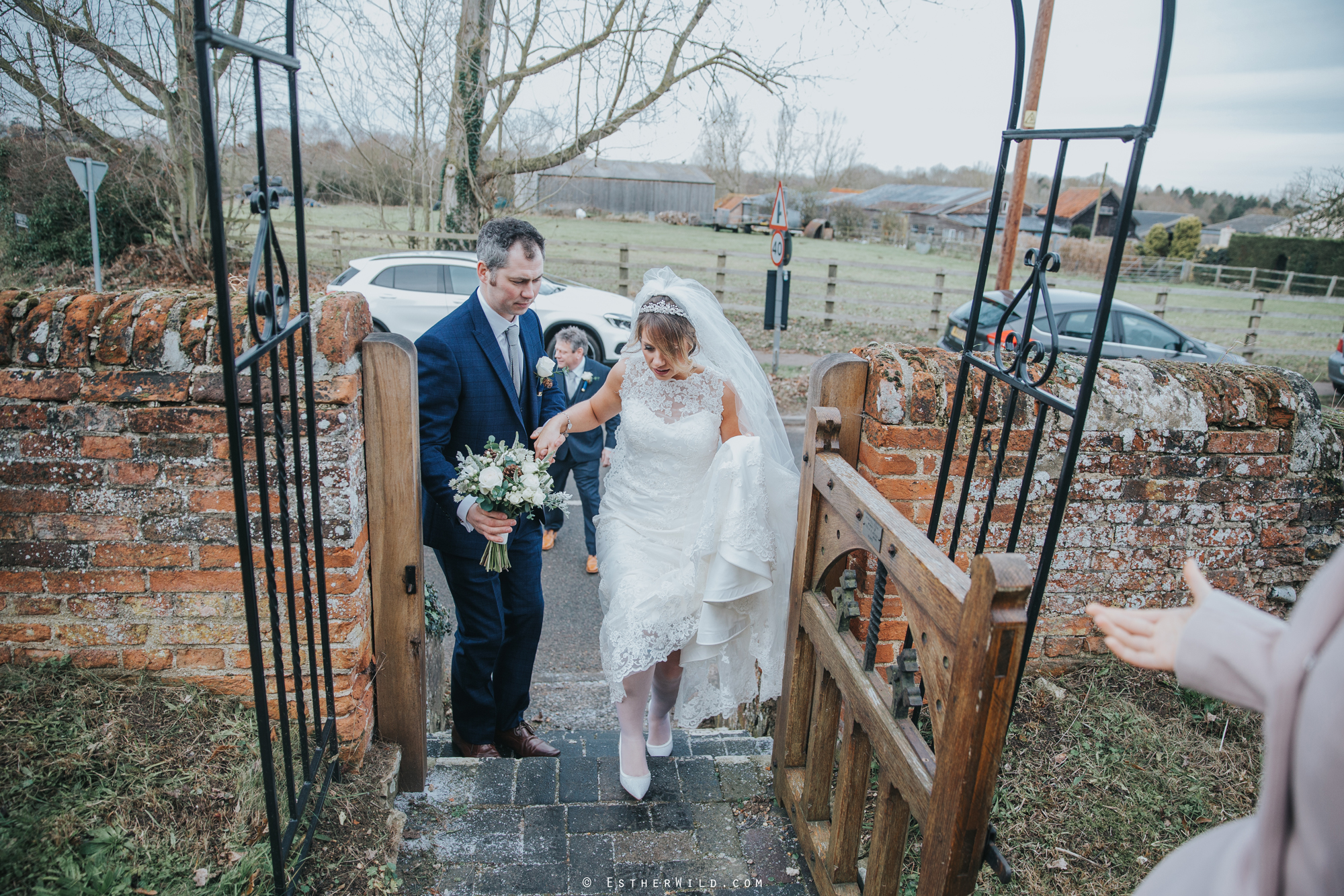 Wedding_Photography_Diss_Gawdy_Hall_Redenhall_Church_Norfolk_Winter_Esther_Wild_Copyright_IMG_1043.jpg