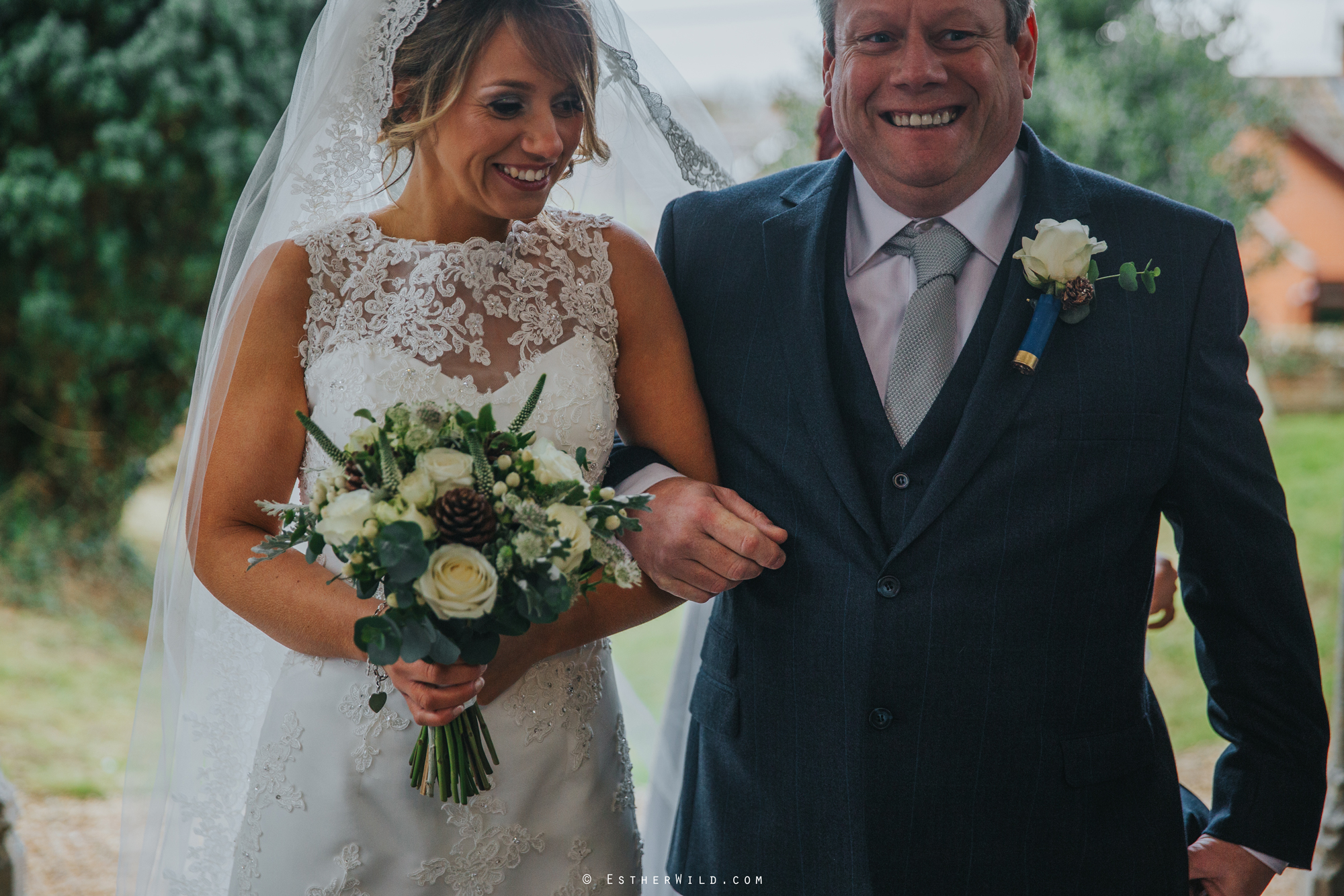 Wedding_Photography_Diss_Gawdy_Hall_Redenhall_Church_Norfolk_Winter_Esther_Wild_Copyright_IMG_1065.jpg