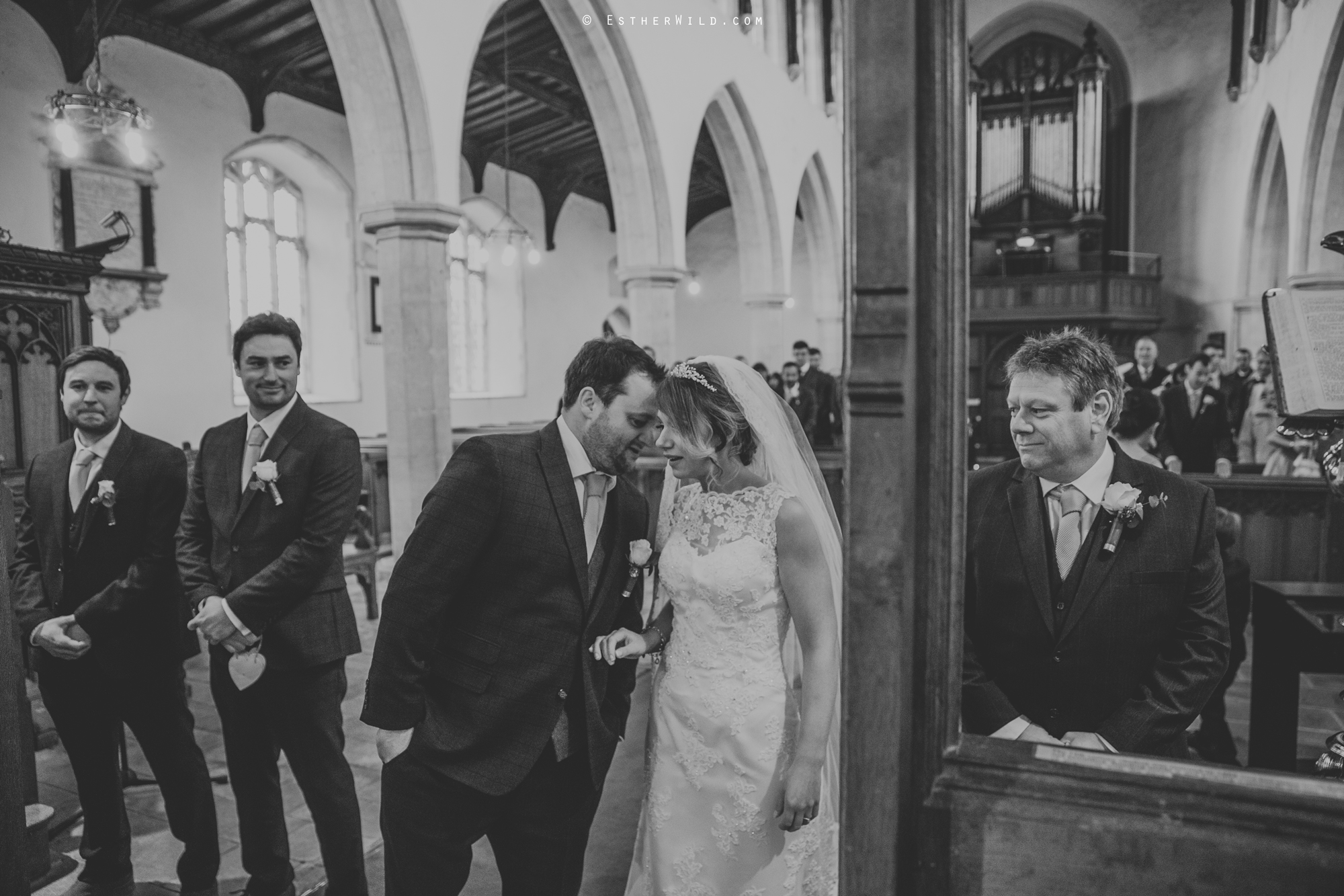 Wedding_Photography_Diss_Gawdy_Hall_Redenhall_Church_Norfolk_Winter_Esther_Wild_Copyright_IMG_1119-2.jpg