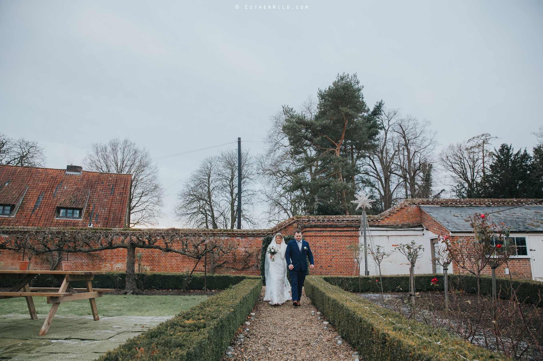 Wedding_Photography_Diss_Gawdy_Hall_Redenhall_Church_Norfolk_Winter_Esther_Wild_Copyright_IMG_1887.jpg