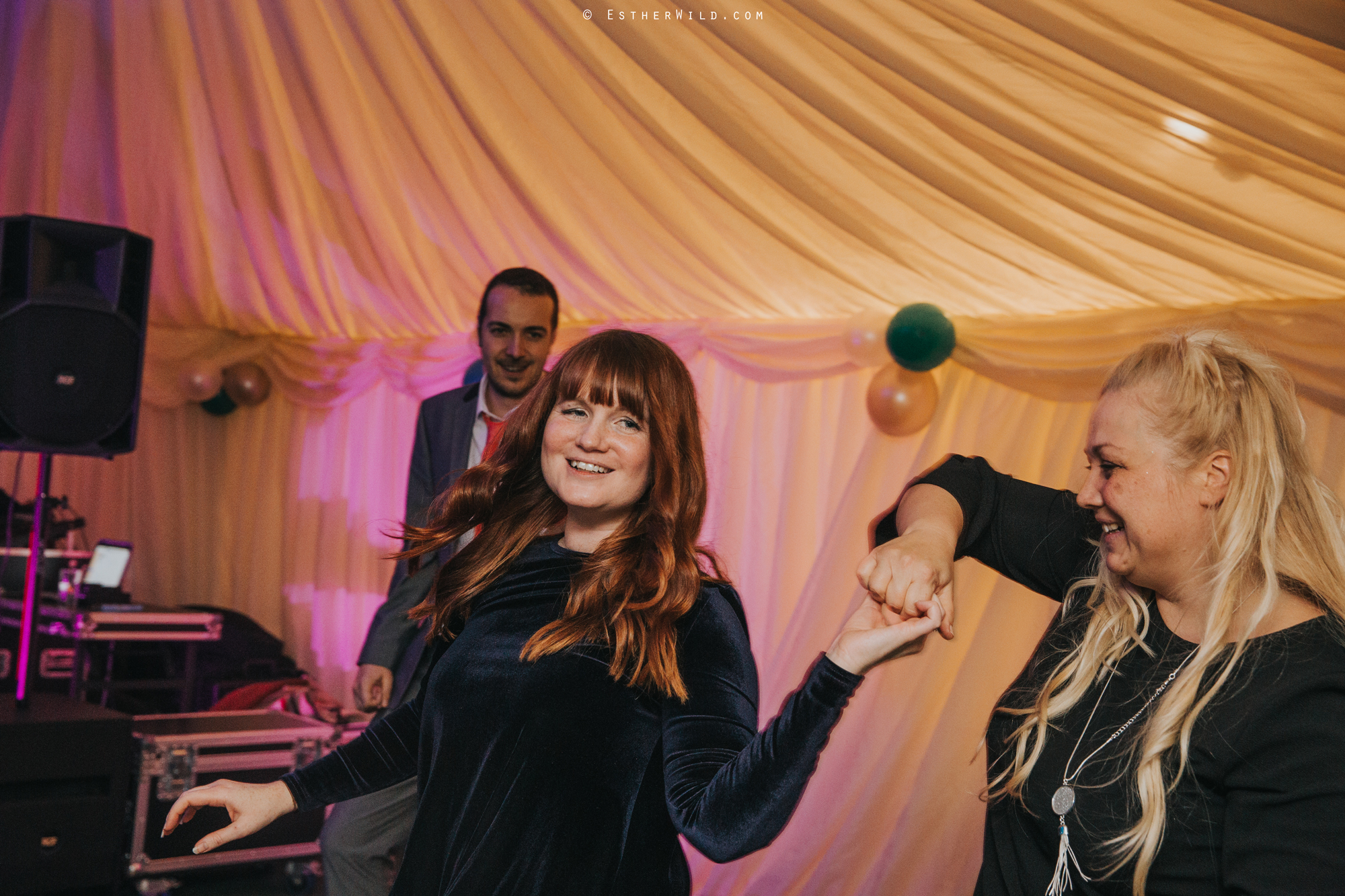 Wedding_Photography_Diss_Gawdy_Hall_Redenhall_Church_Norfolk_Winter_Esther_Wild_Copyright_IMG_2708.jpg