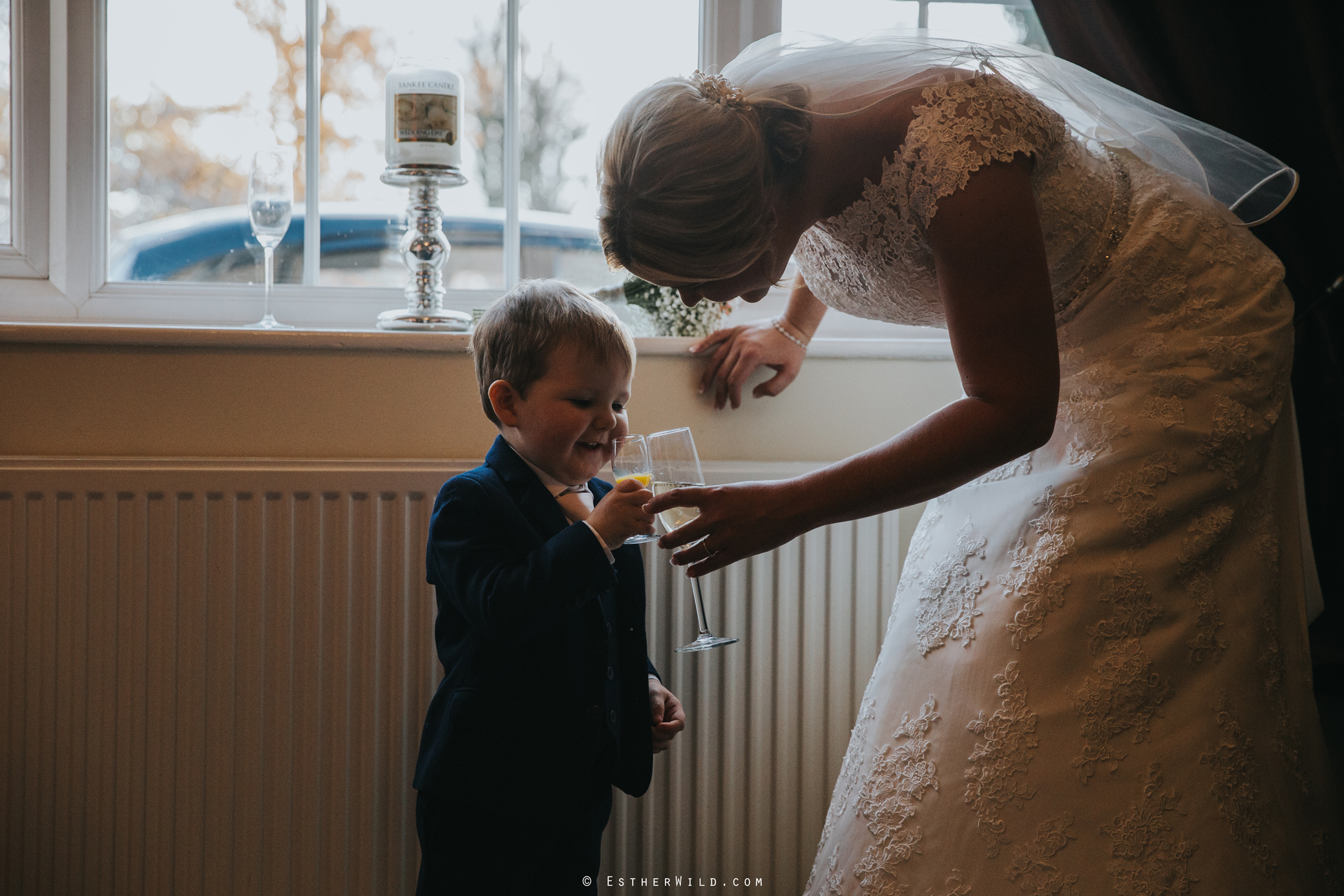 Wedding_Kings_Lynn_Town_Hall_Norfolk_Photographer_Esther_Wild_IMG_0693.jpg