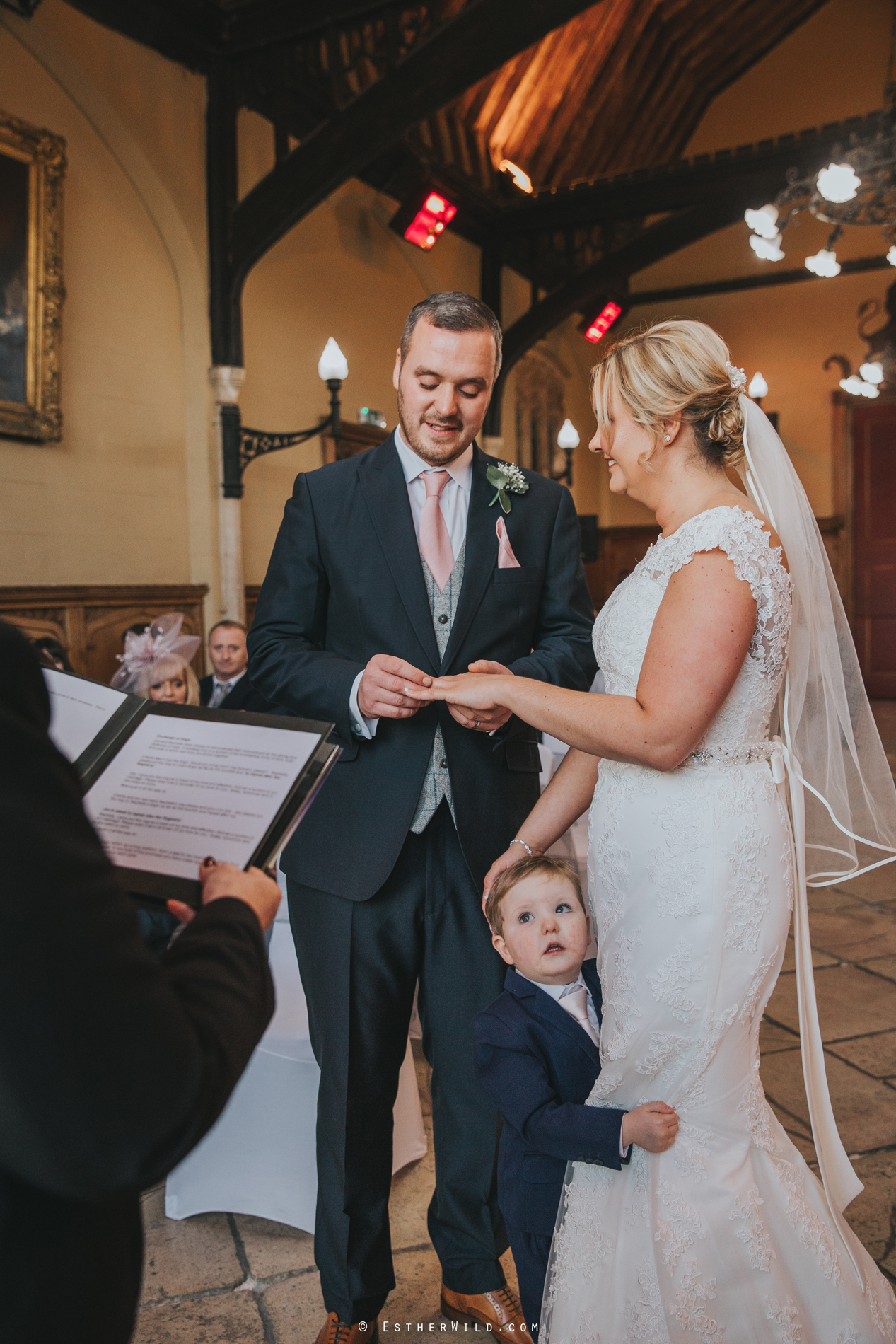 Wedding_Kings_Lynn_Town_Hall_Norfolk_Photographer_Esther_Wild_IMG_1021.jpg