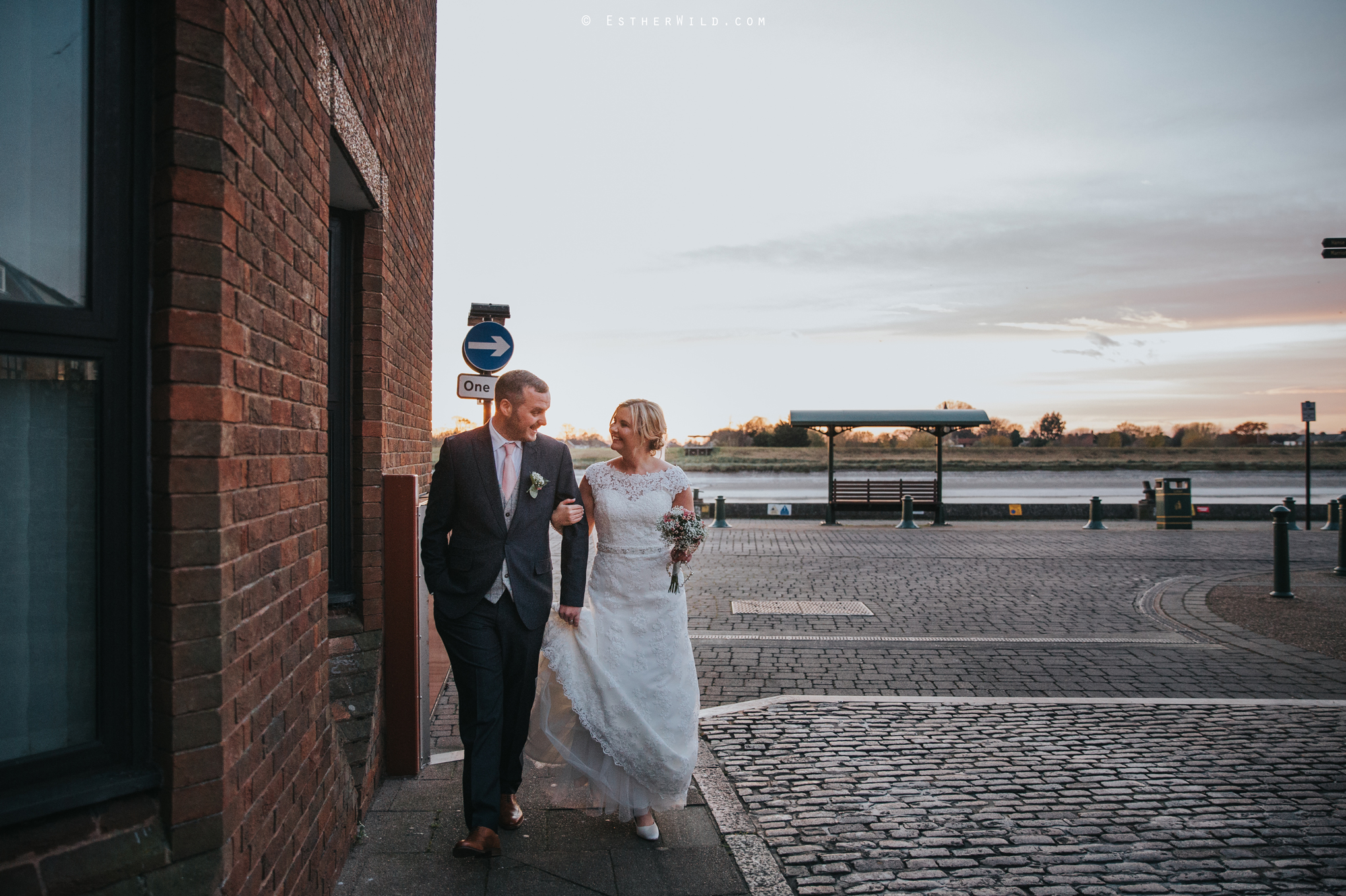 Wedding_Kings_Lynn_Town_Hall_Norfolk_Photographer_Esther_Wild_IMG_1337.jpg