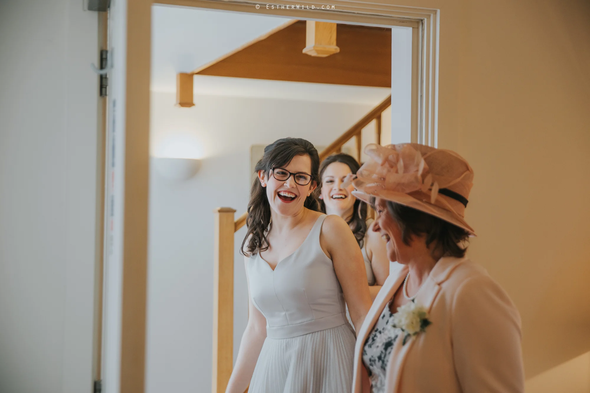 Elms_Barn_Weddings_Suffolk_Photographer_Copyright_Esther_Wild_IMG_0563.jpg
