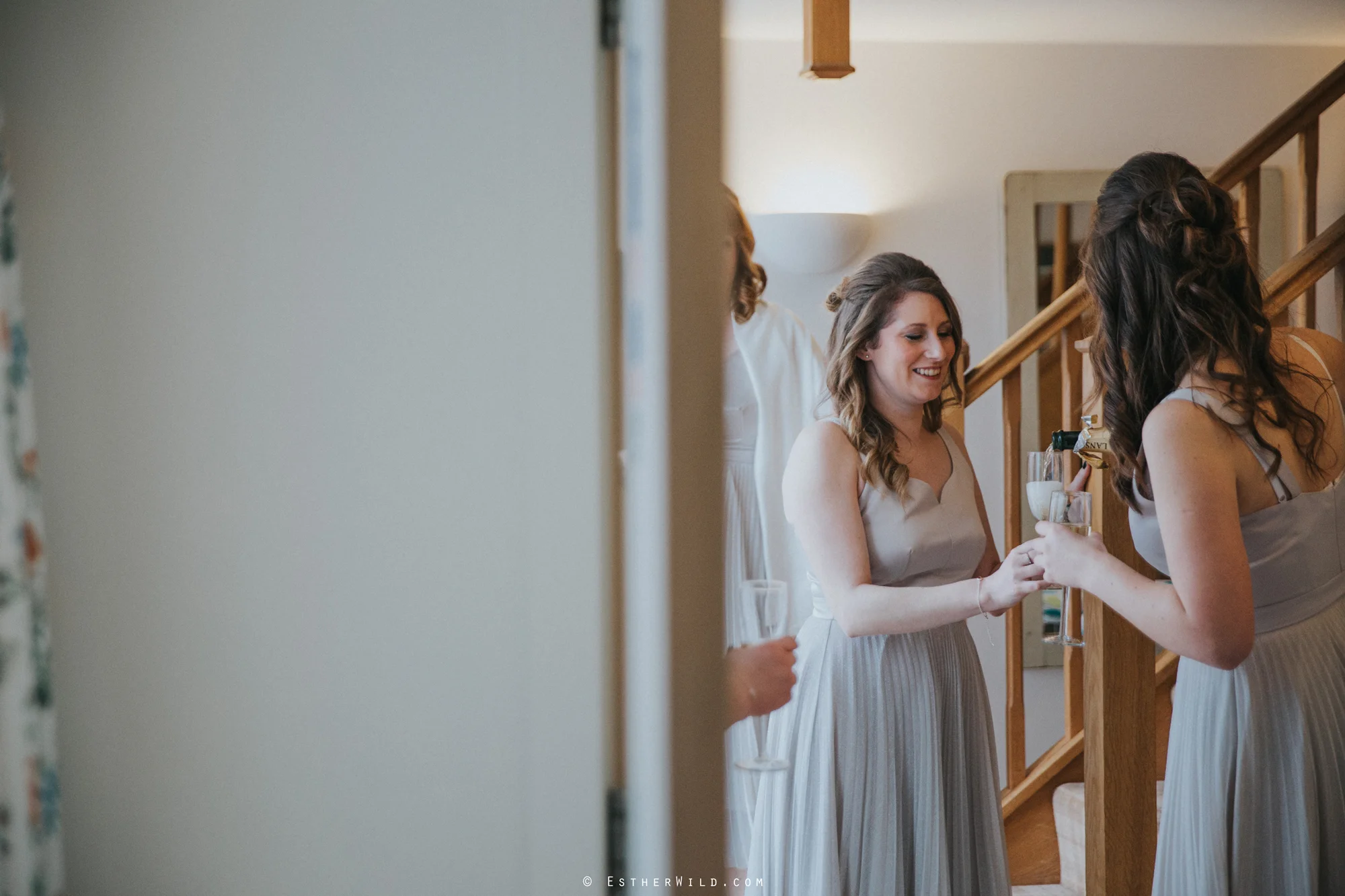 Elms_Barn_Weddings_Suffolk_Photographer_Copyright_Esther_Wild_IMG_0591.jpg