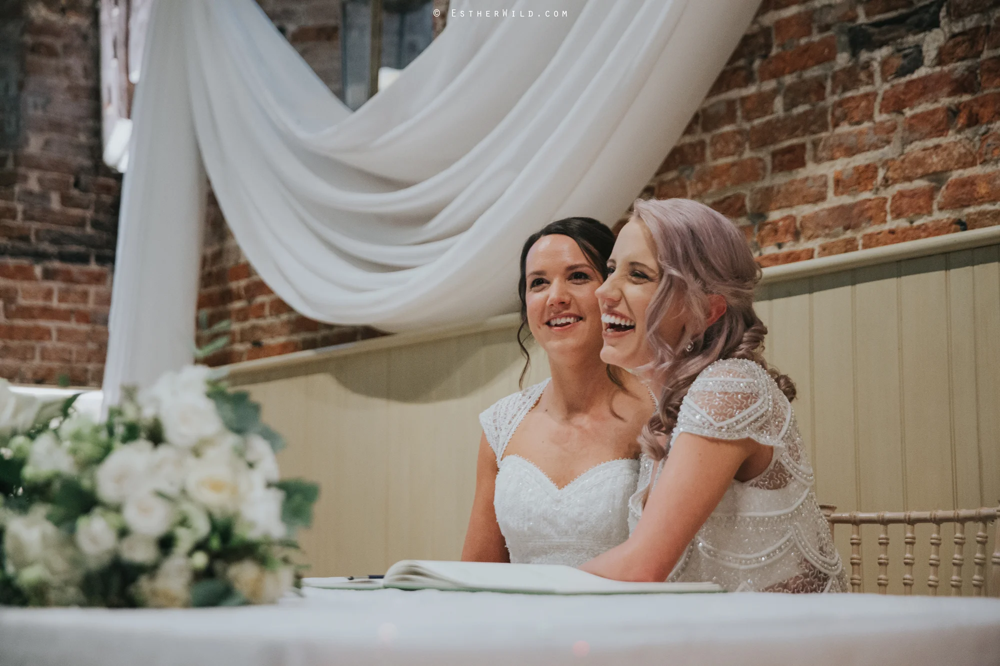 Elms_Barn_Weddings_Suffolk_Photographer_Copyright_Esther_Wild_IMG_1341.jpg
