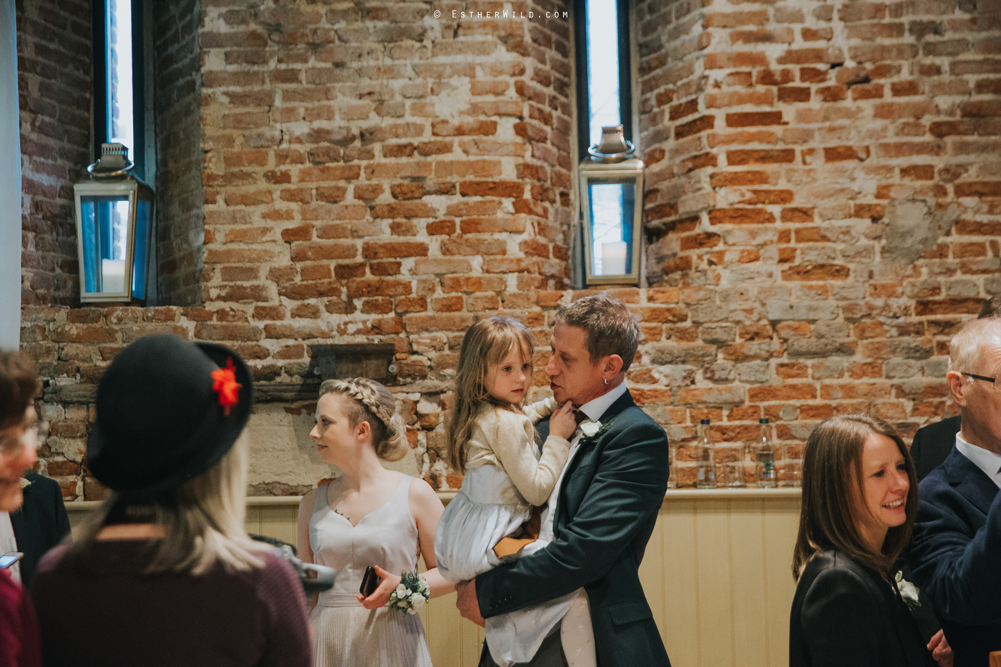 Elms_Barn_Weddings_Suffolk_Photographer_Copyright_Esther_Wild_IMG_1370.jpg