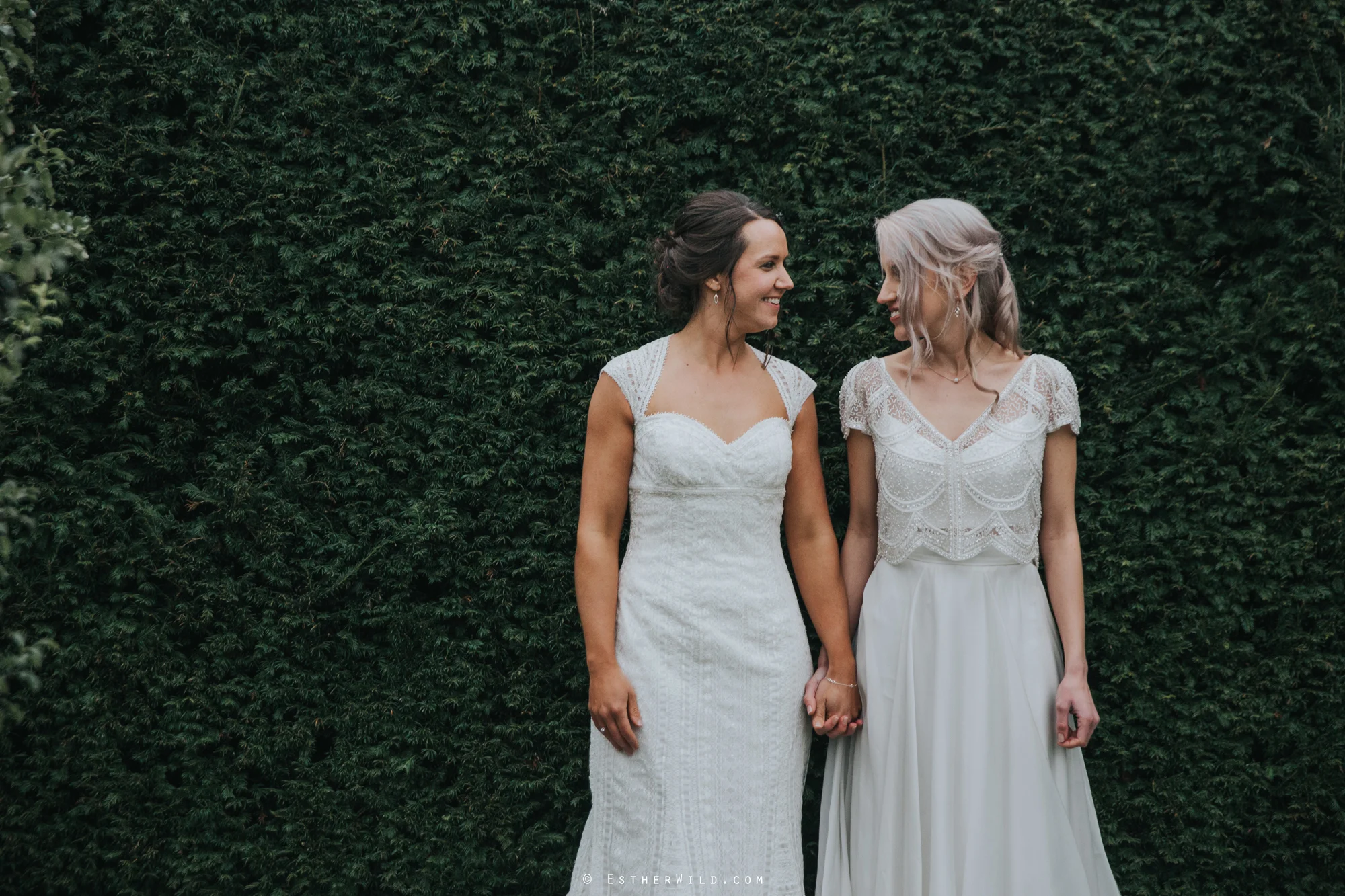 Elms_Barn_Weddings_Suffolk_Photographer_Copyright_Esther_Wild_IMG_2132.jpg