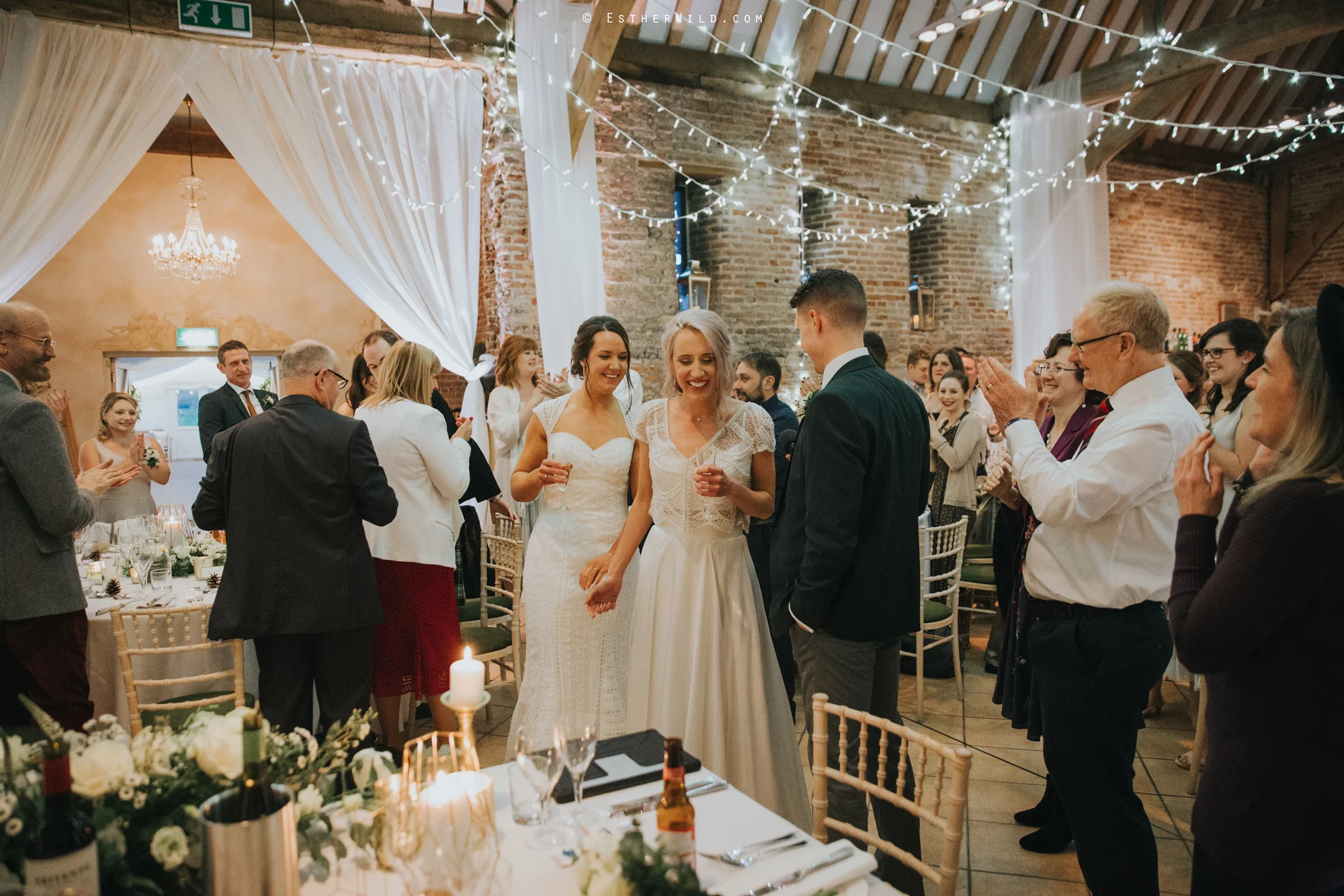Elms_Barn_Weddings_Suffolk_Photographer_Copyright_Esther_Wild_IMG_2316.jpg