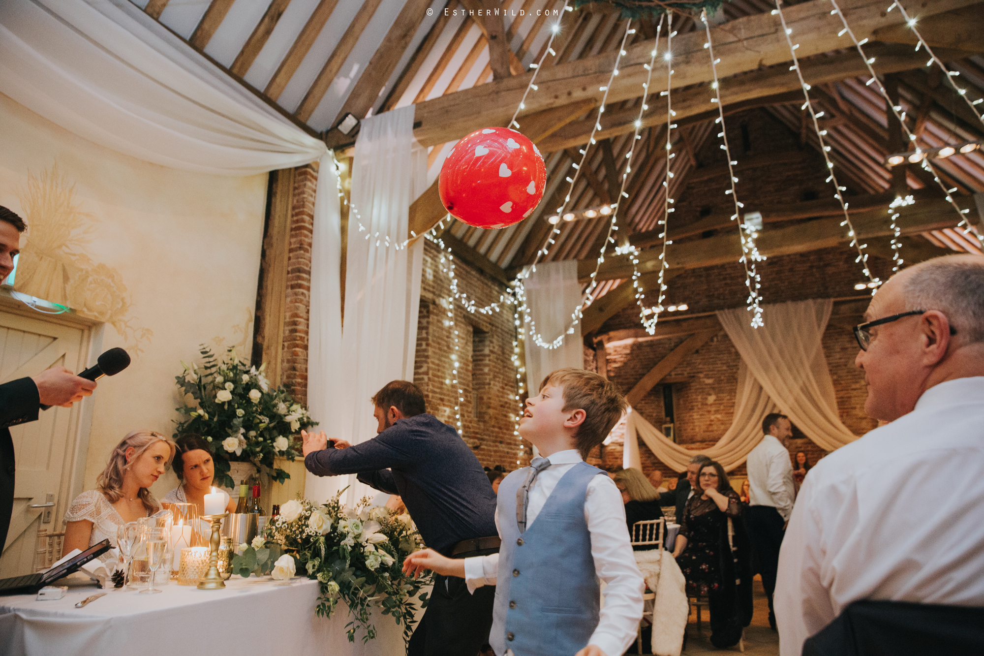 Elms_Barn_Weddings_Suffolk_Photographer_Copyright_Esther_Wild_IMG_2493.jpg