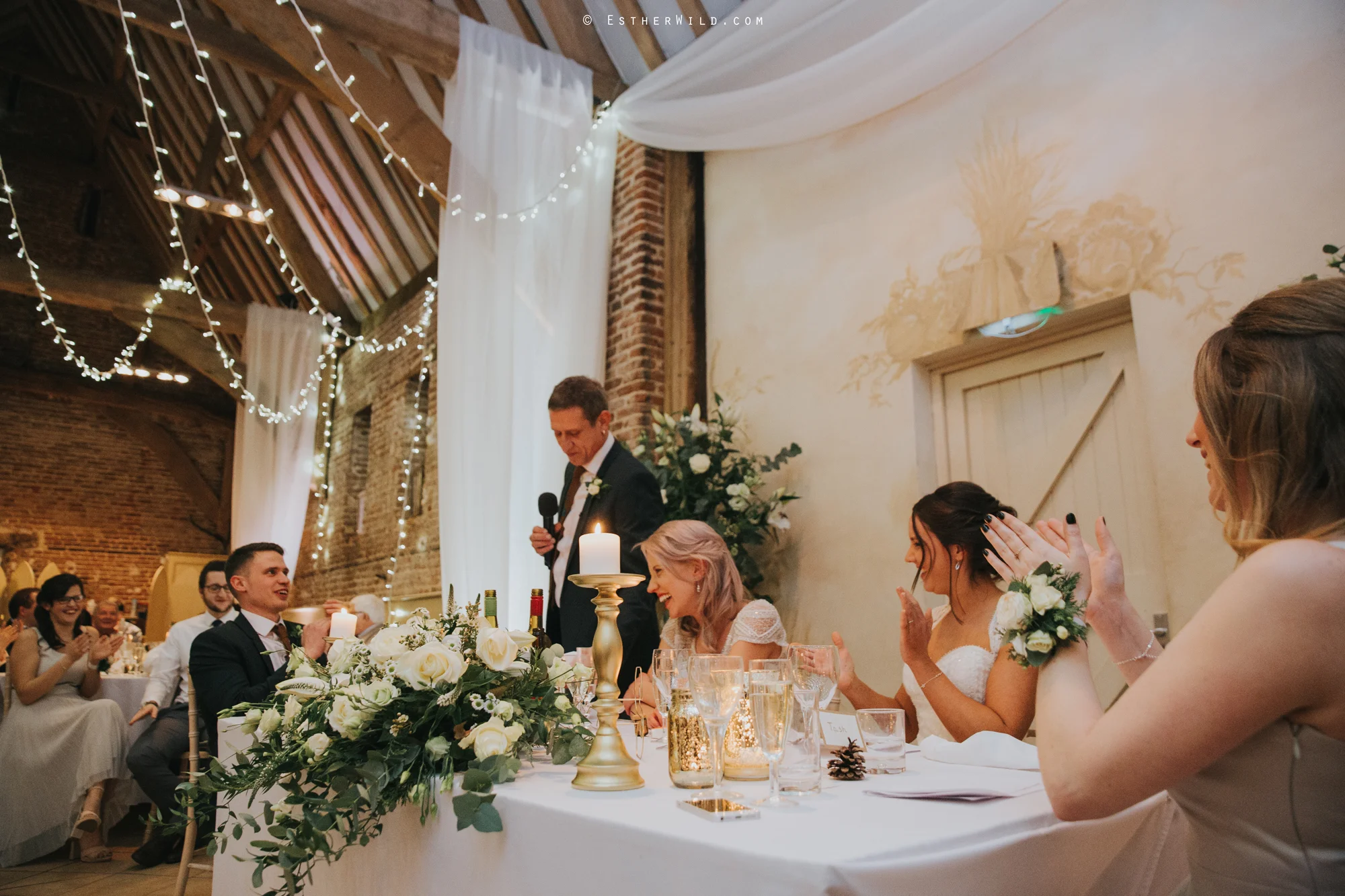 Elms_Barn_Weddings_Suffolk_Photographer_Copyright_Esther_Wild_IMG_2576.jpg