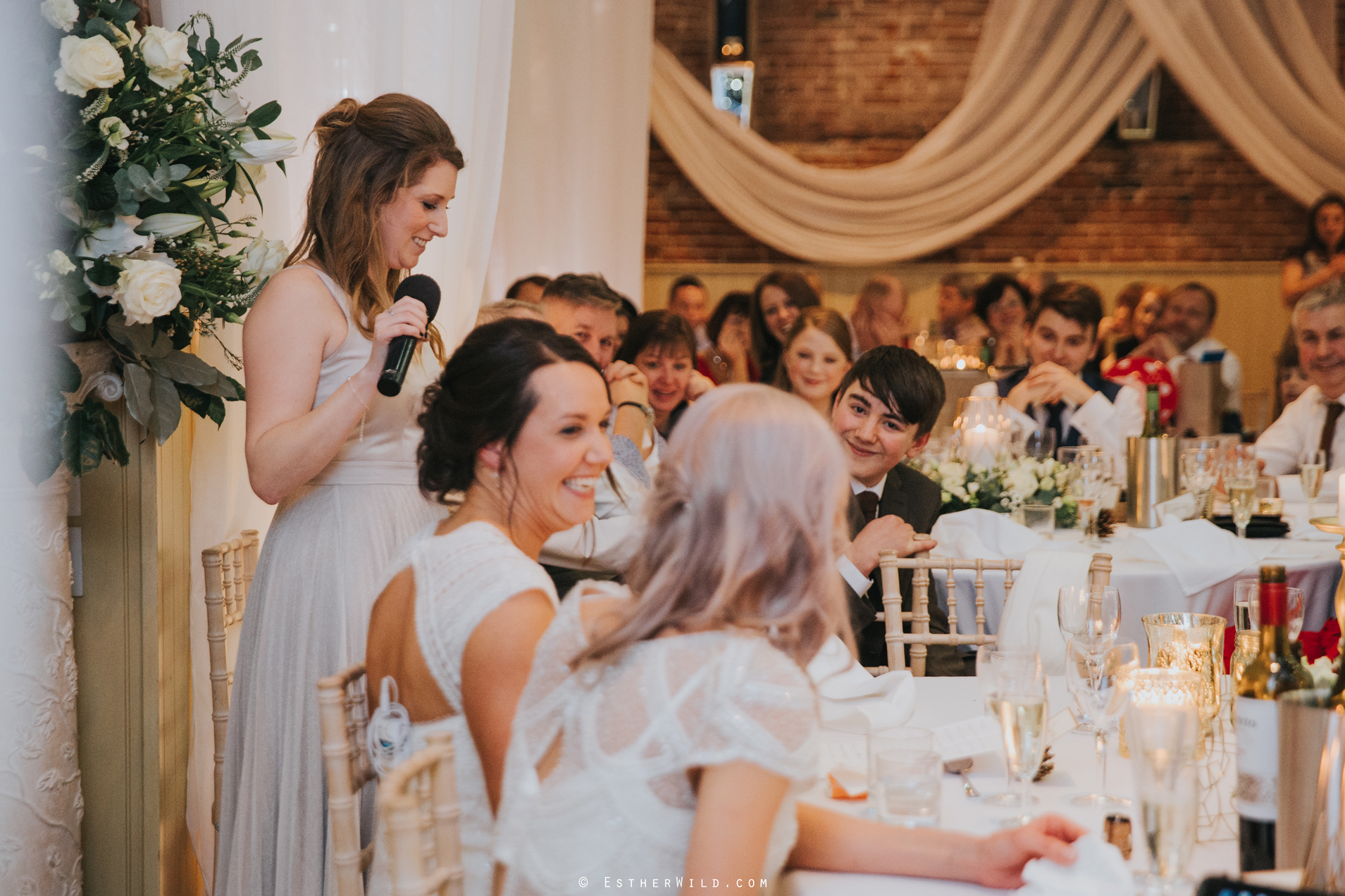 Elms_Barn_Weddings_Suffolk_Photographer_Copyright_Esther_Wild_IMG_2721.jpg