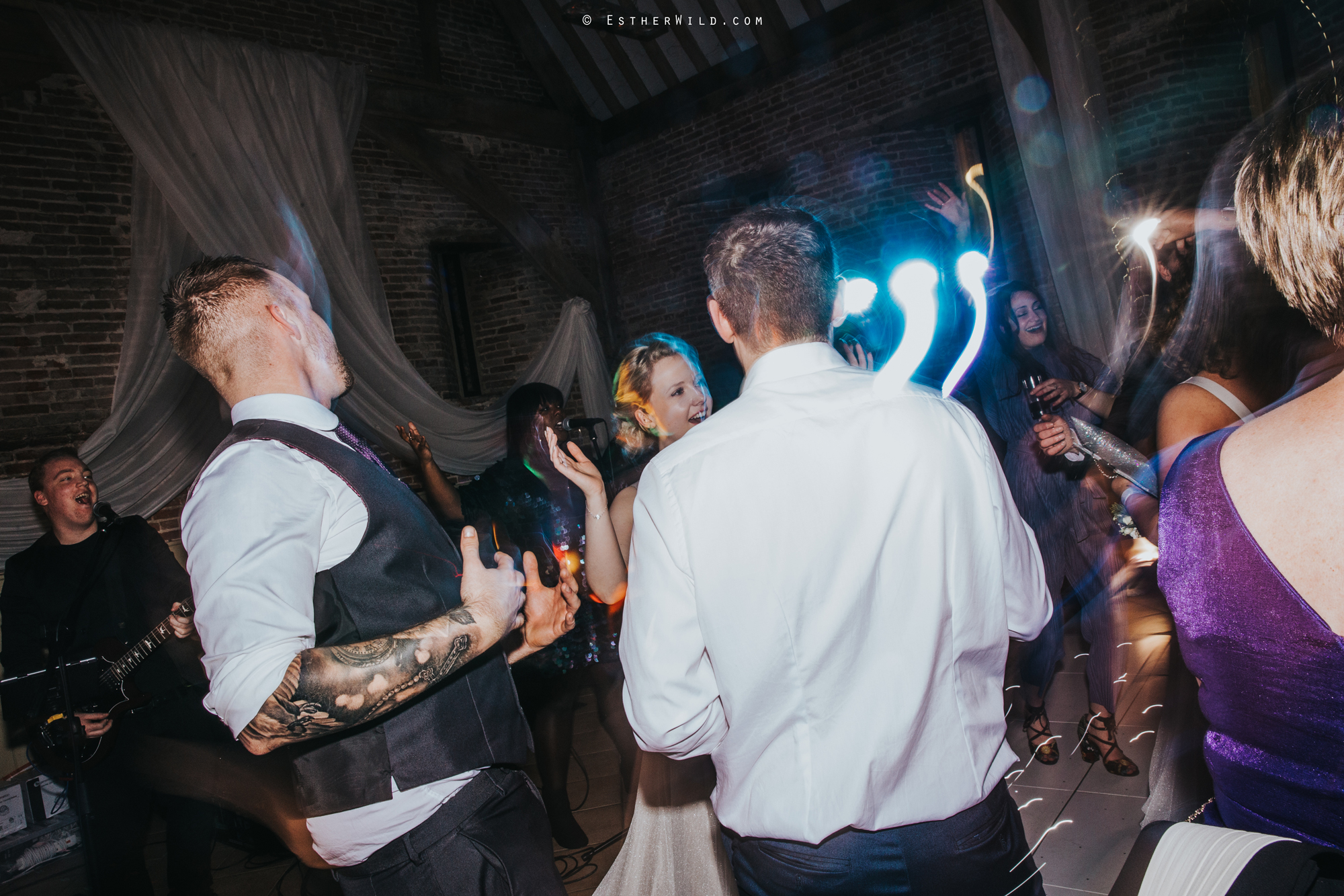 Elms_Barn_Weddings_Suffolk_Photographer_Copyright_Esther_Wild_IMG_3688.jpg