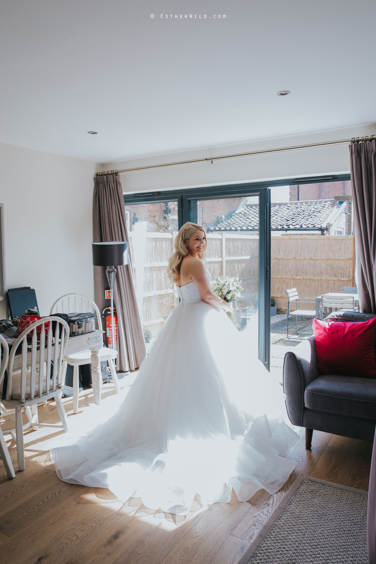 Norfolk_Mead_Hotel_Norwich_Wedding_Copyright_Esther_Wild_Photographer_IMG_1052.jpg