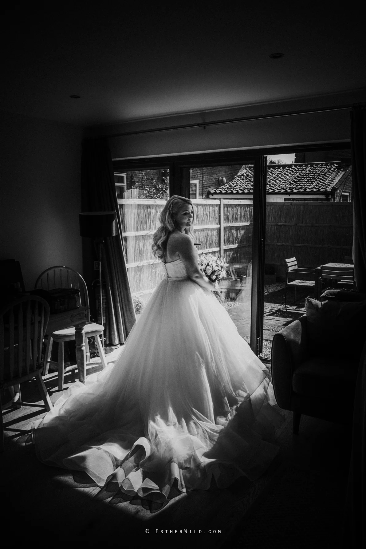 Norfolk_Mead_Hotel_Norwich_Wedding_Copyright_Esther_Wild_Photographer_IMG_1065-2.jpg