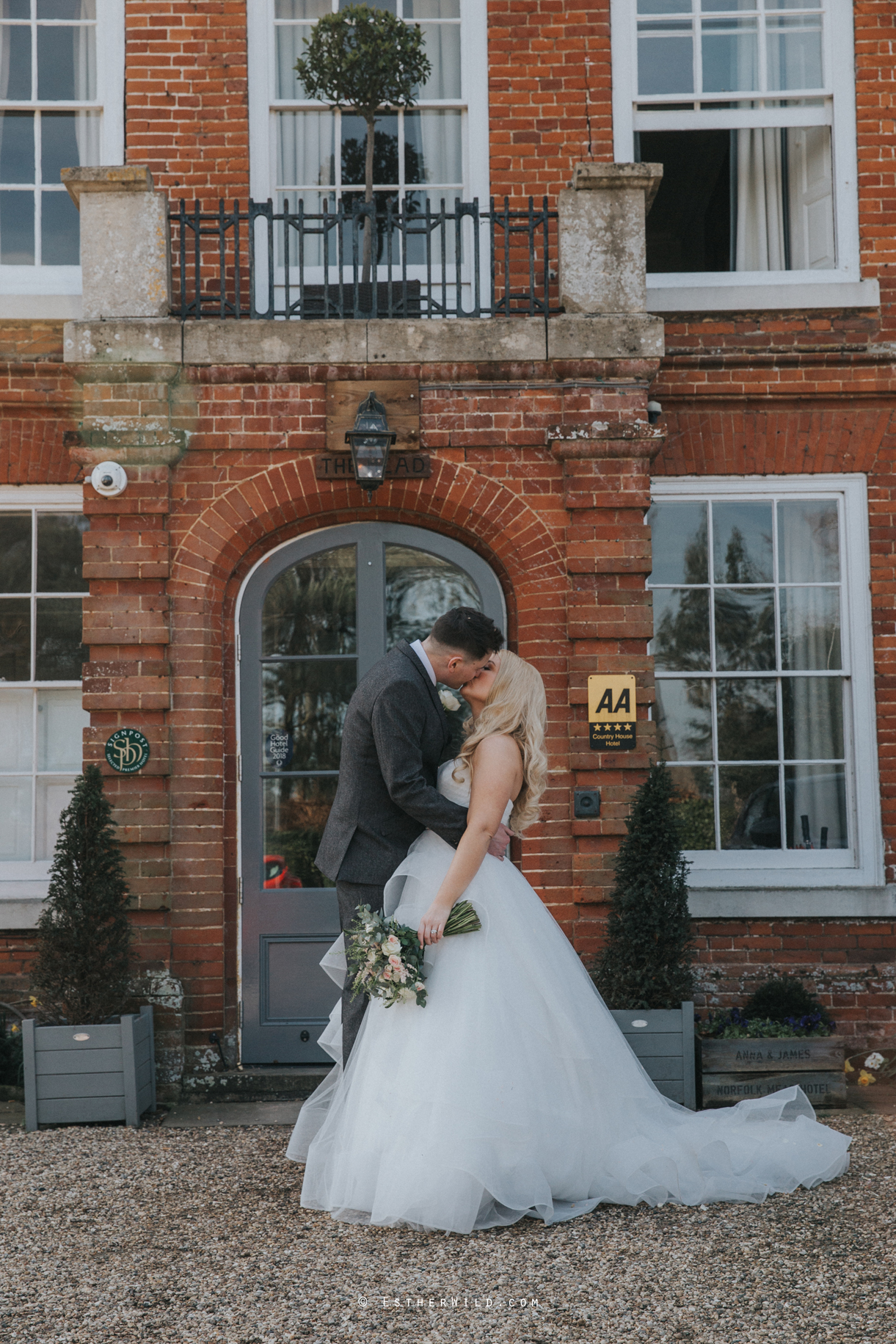 Norfolk_Mead_Hotel_Norwich_Wedding_Copyright_Esther_Wild_Photographer_IMG_1771.jpg