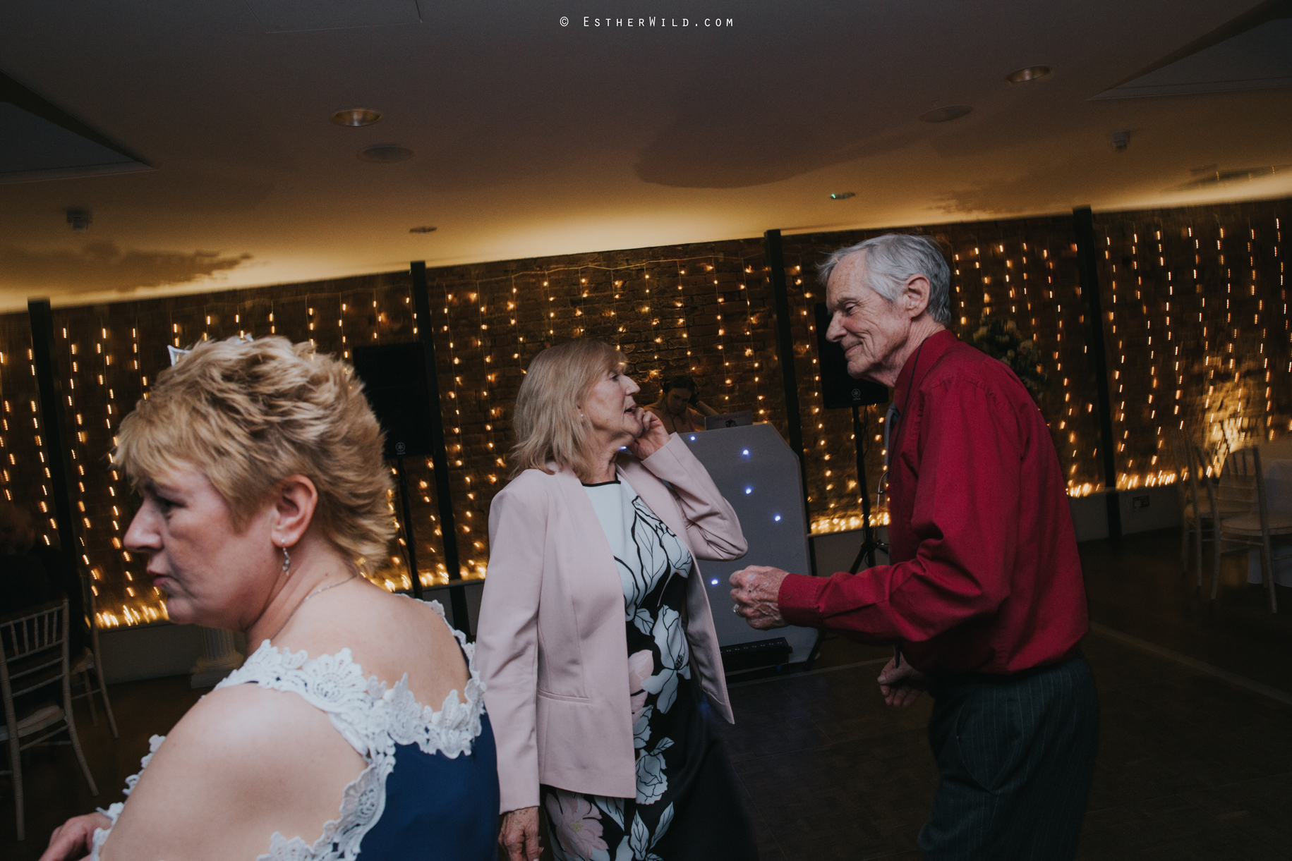 Norfolk_Mead_Hotel_Norwich_Wedding_Copyright_Esther_Wild_Photographer_IMG_3263.jpg