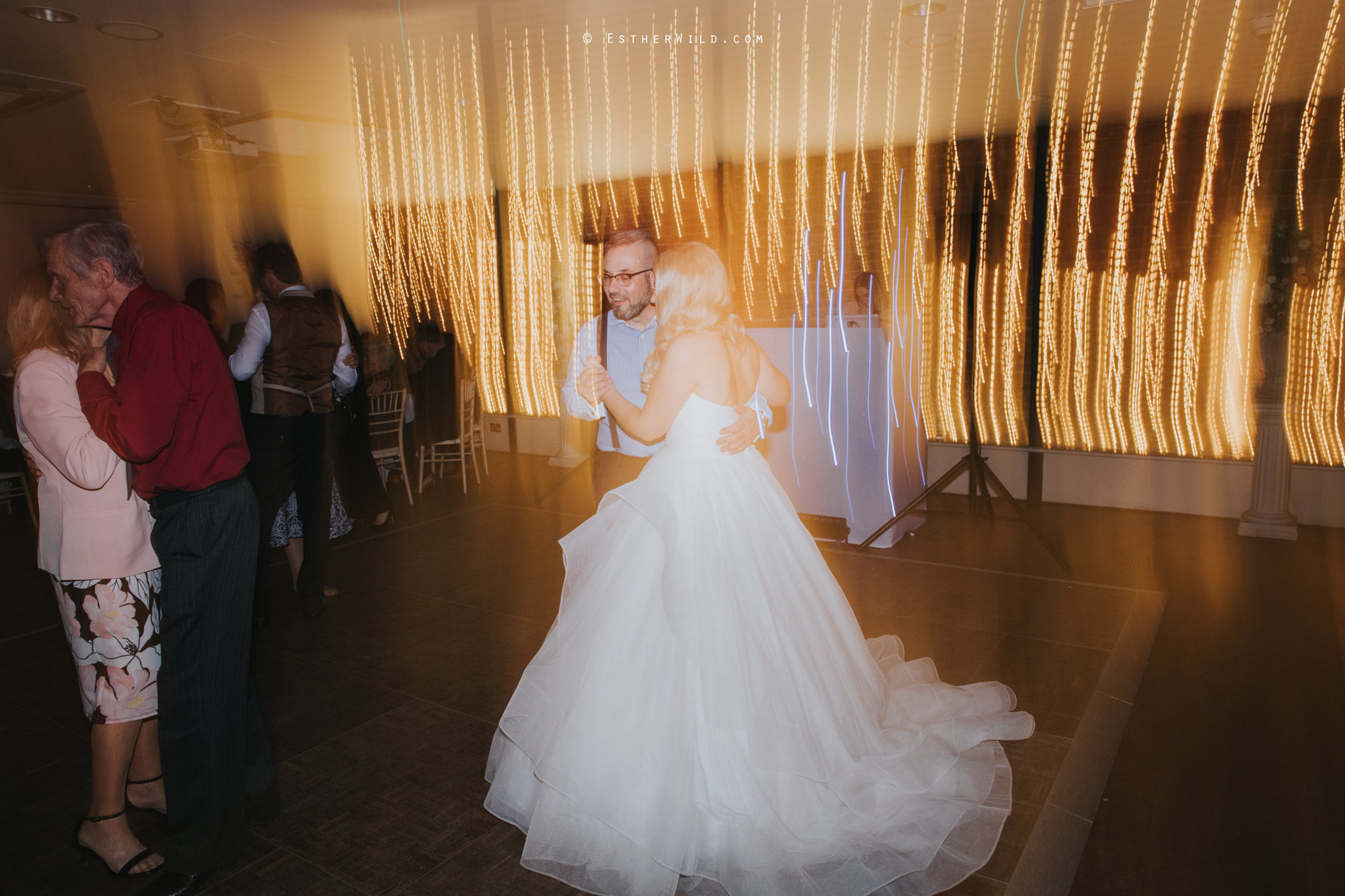 Norfolk_Mead_Hotel_Norwich_Wedding_Copyright_Esther_Wild_Photographer_IMG_3361.jpg