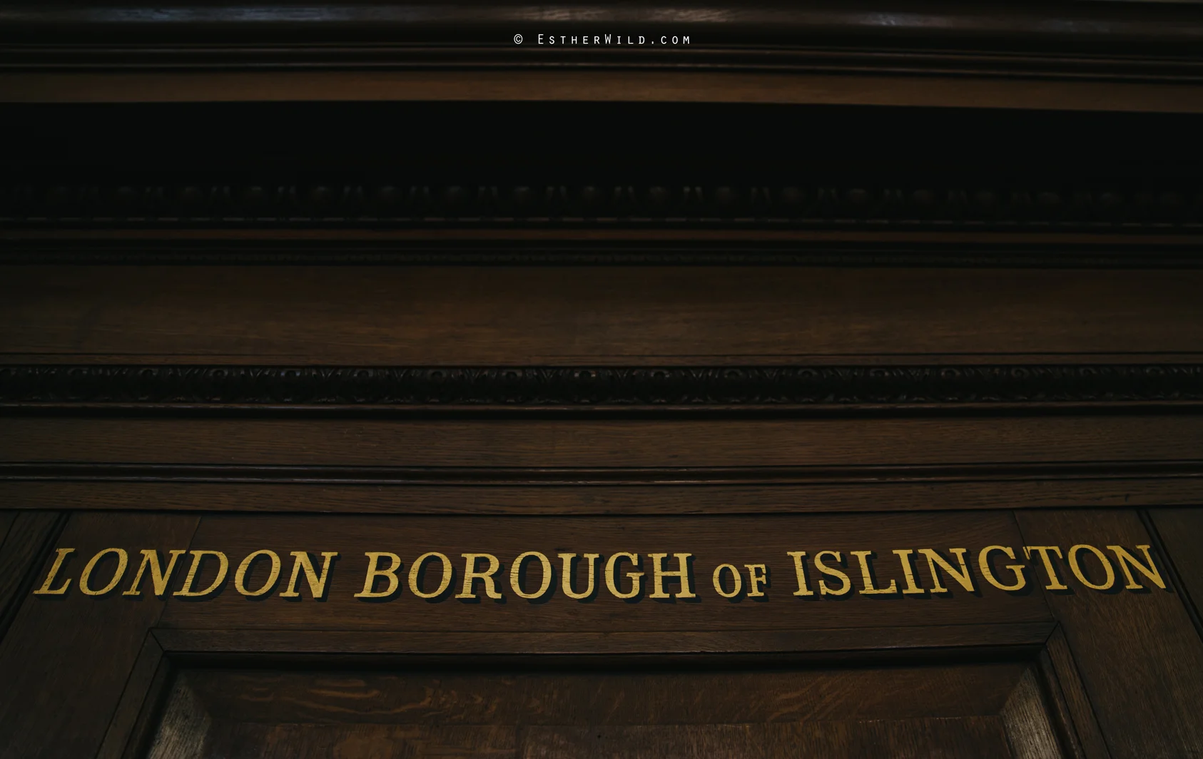 Islington_Town_Hall_Assembly_Hall_Council_Chamber_The_Star_Pub_London_Sacred_Wedding_Copyright_Esther_Wild_Photographer_IMG_0080.jpg