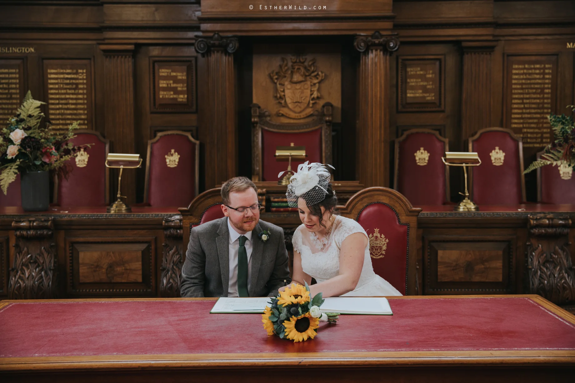 Islington_Town_Hall_Assembly_Hall_Council_Chamber_The_Star_Pub_London_Sacred_Wedding_Copyright_Esther_Wild_Photographer_IMG_0451.jpg