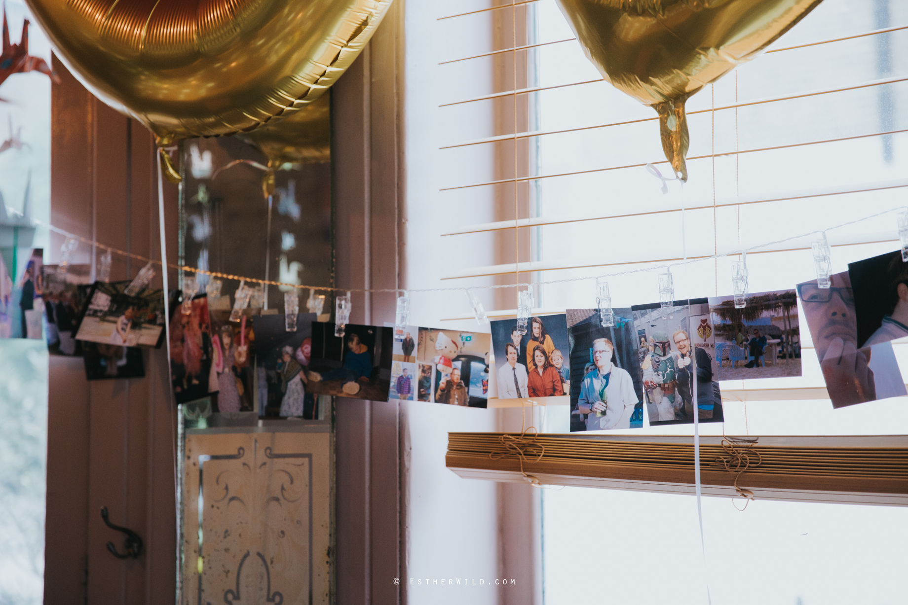 Islington_Town_Hall_Assembly_Hall_Council_Chamber_The_Star_Pub_London_Sacred_Wedding_Copyright_Esther_Wild_Photographer_IMG_1012.jpg