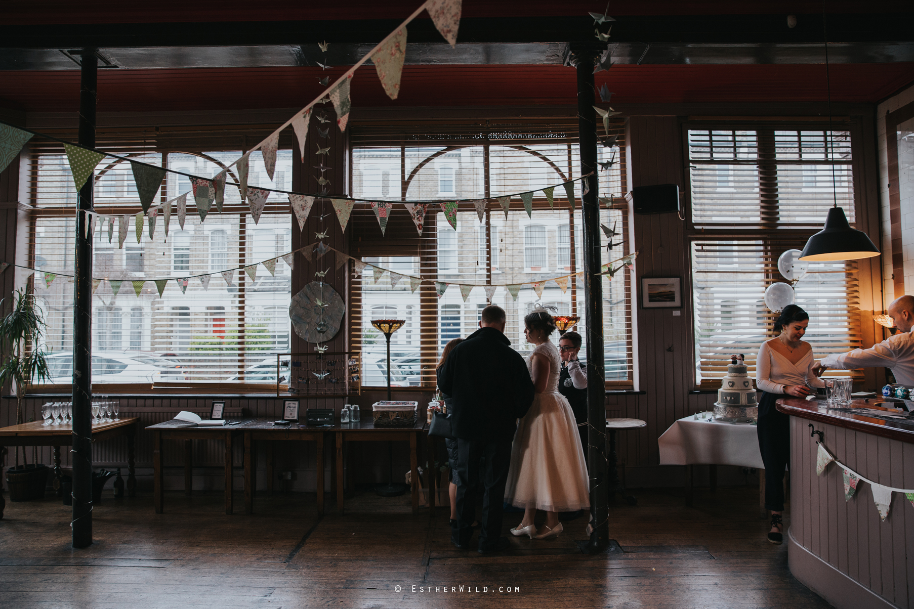 Islington_Town_Hall_Assembly_Hall_Council_Chamber_The_Star_Pub_London_Sacred_Wedding_Copyright_Esther_Wild_Photographer_IMG_1072.jpg