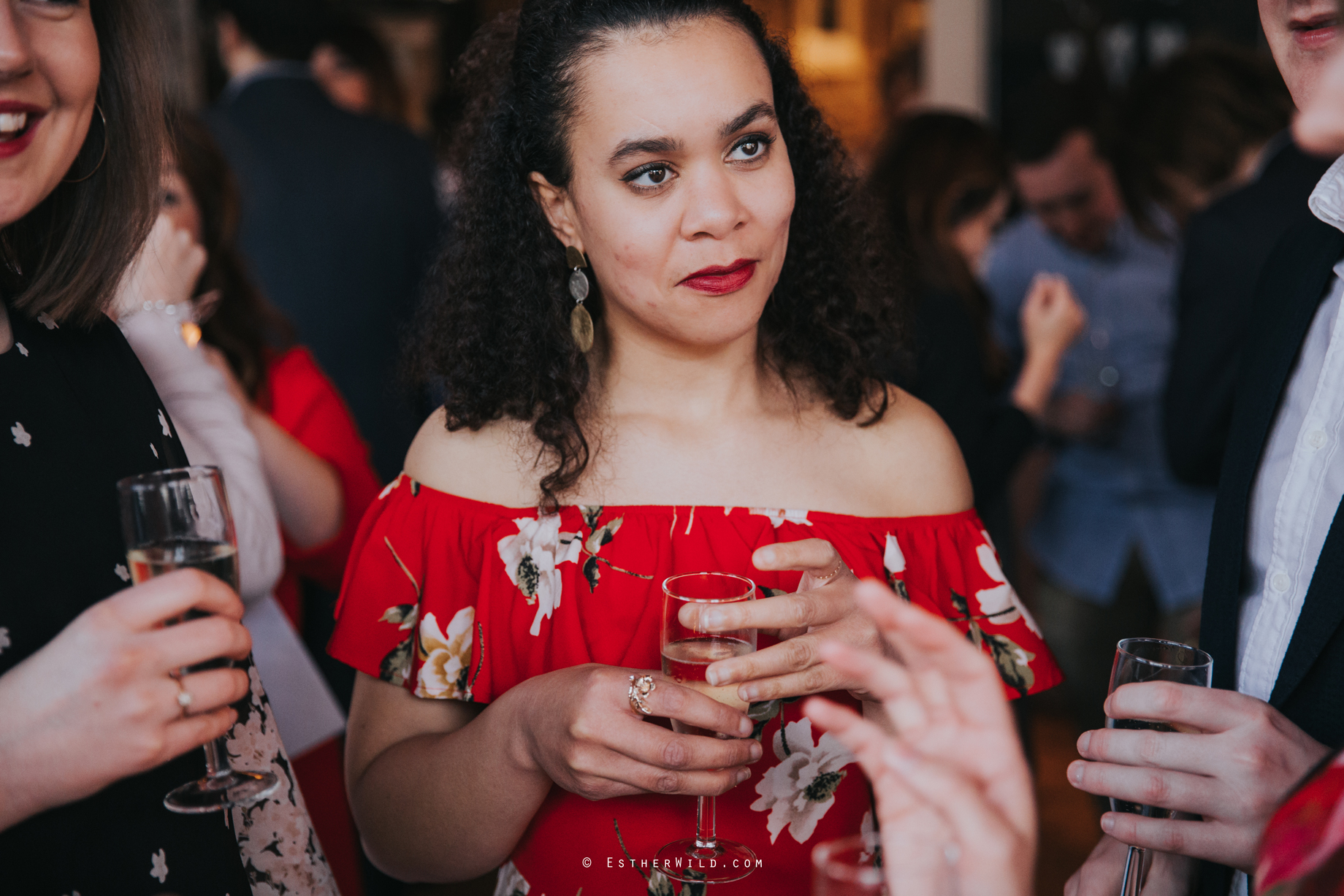 Islington_Town_Hall_Assembly_Hall_Council_Chamber_The_Star_Pub_London_Sacred_Wedding_Copyright_Esther_Wild_Photographer_IMG_1534.jpg