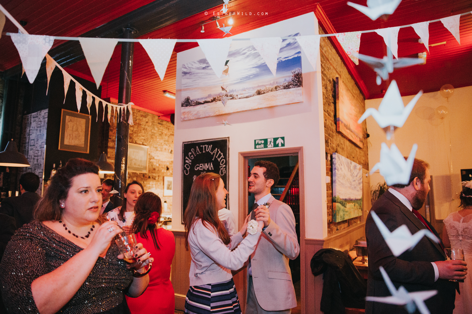 Islington_Town_Hall_Assembly_Hall_Council_Chamber_The_Star_Pub_London_Sacred_Wedding_Copyright_Esther_Wild_Photographer_IMG_1889.jpg