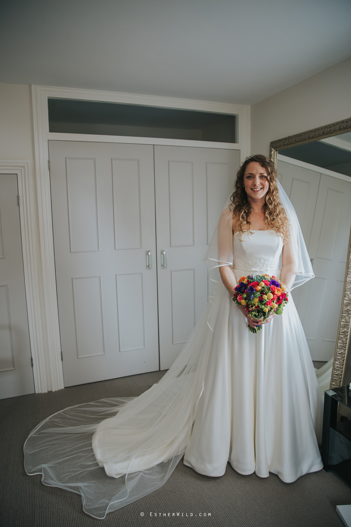 The_BoatHouse_Wedding_Venue_Ormesby_Norfolk_Broads_Boat_Wedding_Photography_Esther_Wild_Photographer_IMG_0626.jpg