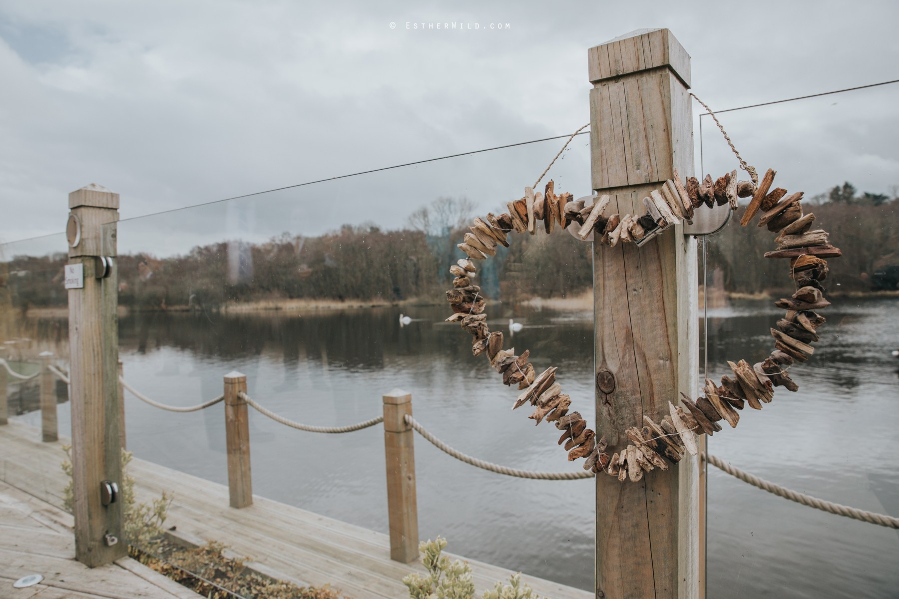 The_BoatHouse_Wedding_Venue_Ormesby_Norfolk_Broads_Boat_Wedding_Photography_Esther_Wild_Photographer_IMG_0892.jpg