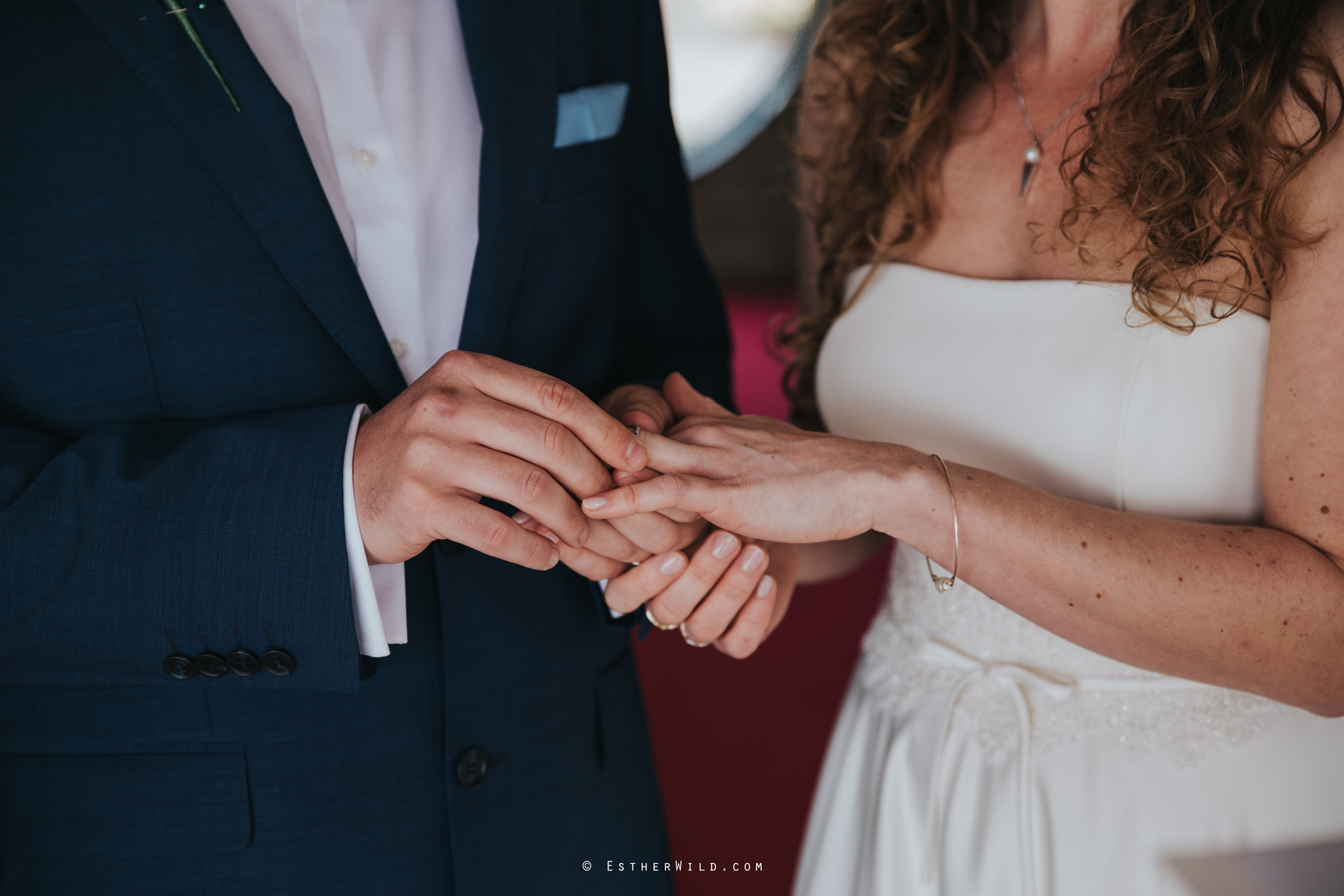 The_BoatHouse_Wedding_Venue_Ormesby_Norfolk_Broads_Boat_Wedding_Photography_Esther_Wild_Photographer_IMG_1127.jpg