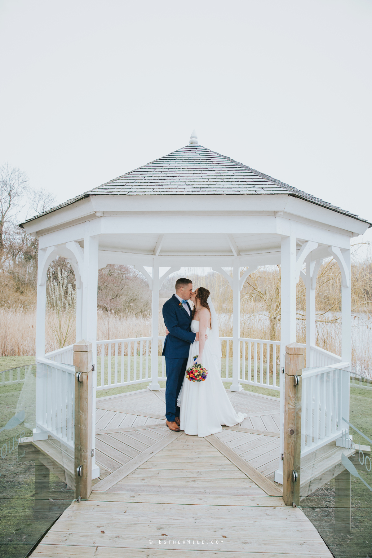 The_BoatHouse_Wedding_Venue_Ormesby_Norfolk_Broads_Boat_Wedding_Photography_Esther_Wild_Photographer_IMG_2031.jpg