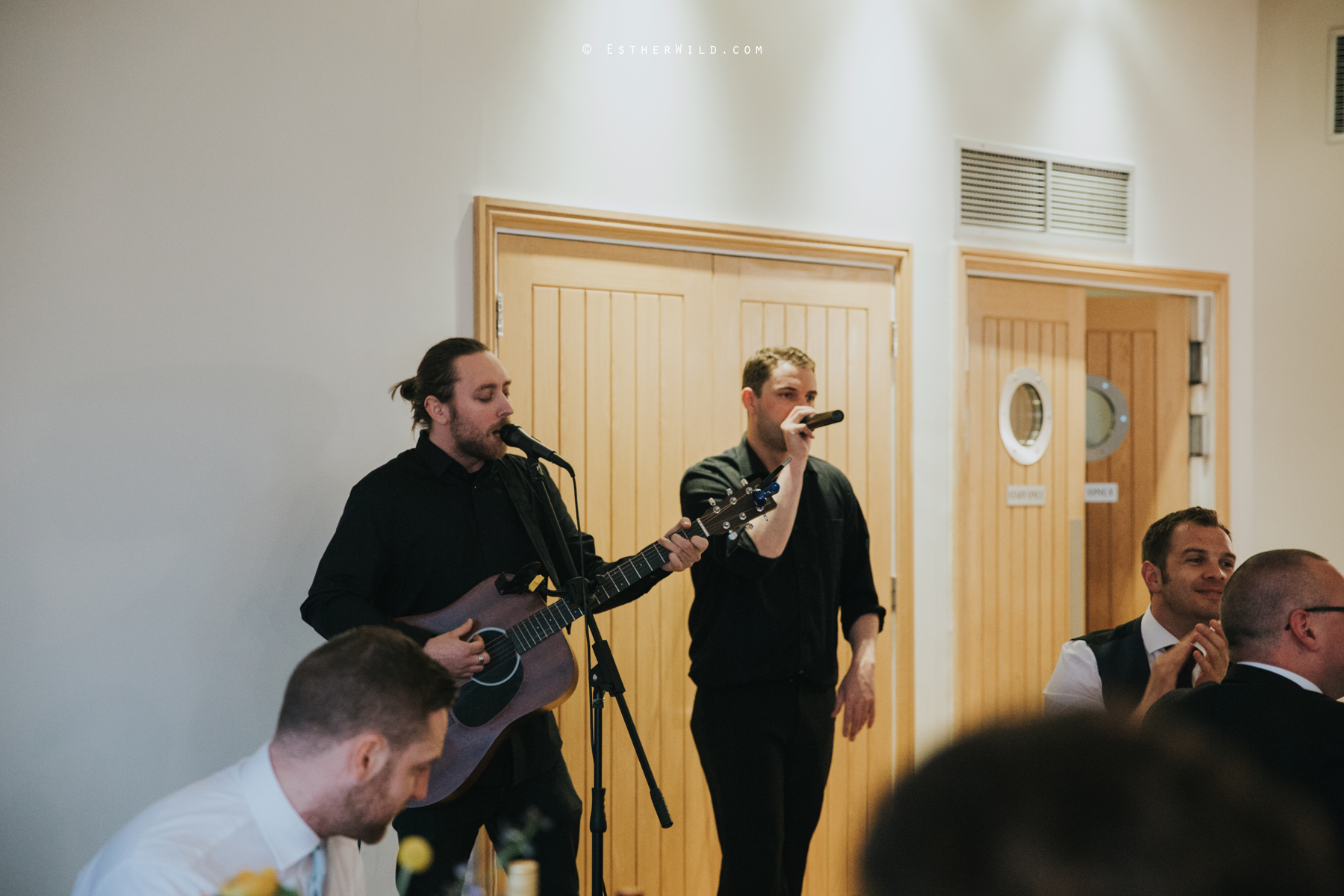 The_BoatHouse_Wedding_Venue_Ormesby_Norfolk_Broads_Boat_Wedding_Photography_Esther_Wild_Photographer_IMG_2410.jpg