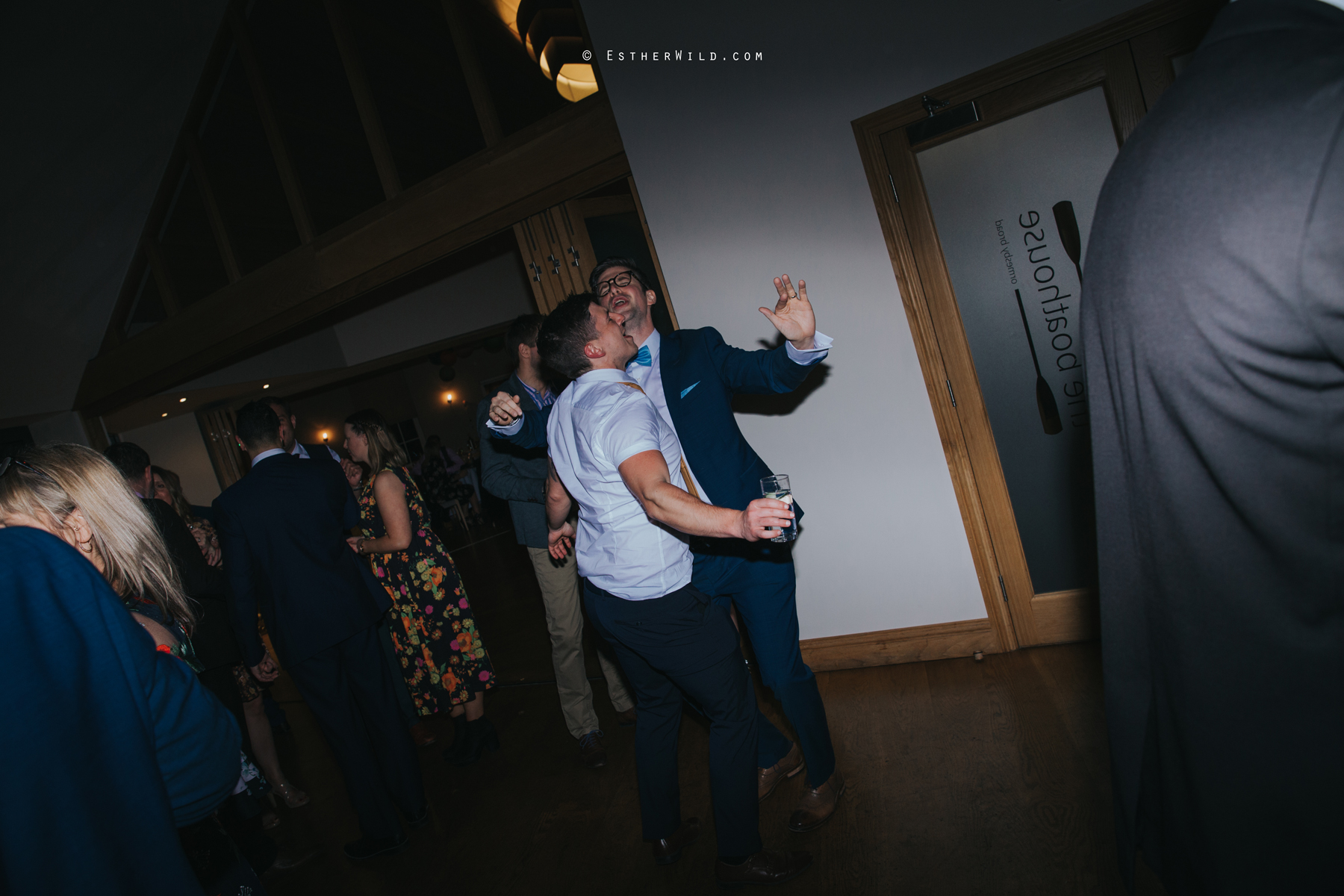 The_BoatHouse_Wedding_Venue_Ormesby_Norfolk_Broads_Boat_Wedding_Photography_Esther_Wild_Photographer_IMG_3729.jpg