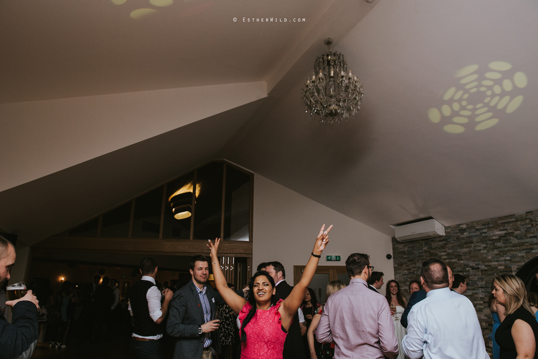 The_BoatHouse_Wedding_Venue_Ormesby_Norfolk_Broads_Boat_Wedding_Photography_Esther_Wild_Photographer_IMG_3866.jpg