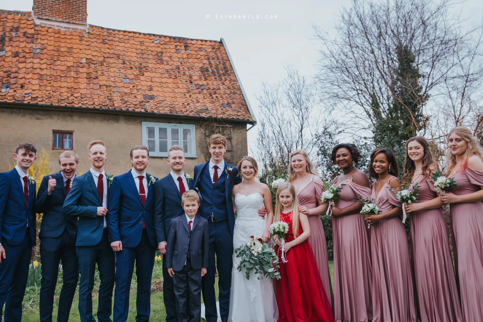Glebe_Farm_Barn_Rustic_Norfolk_Wedding_Esther_Wild_Photographer_Copyright_IMG_1965.jpg