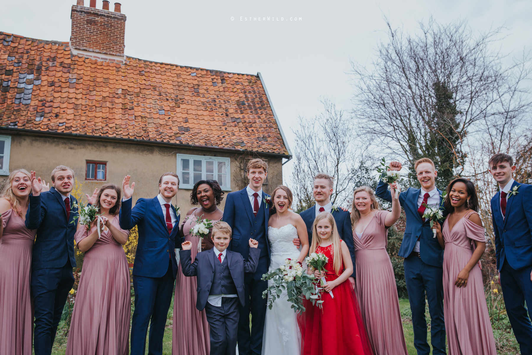 Glebe_Farm_Barn_Rustic_Norfolk_Wedding_Esther_Wild_Photographer_Copyright_IMG_1981.jpg